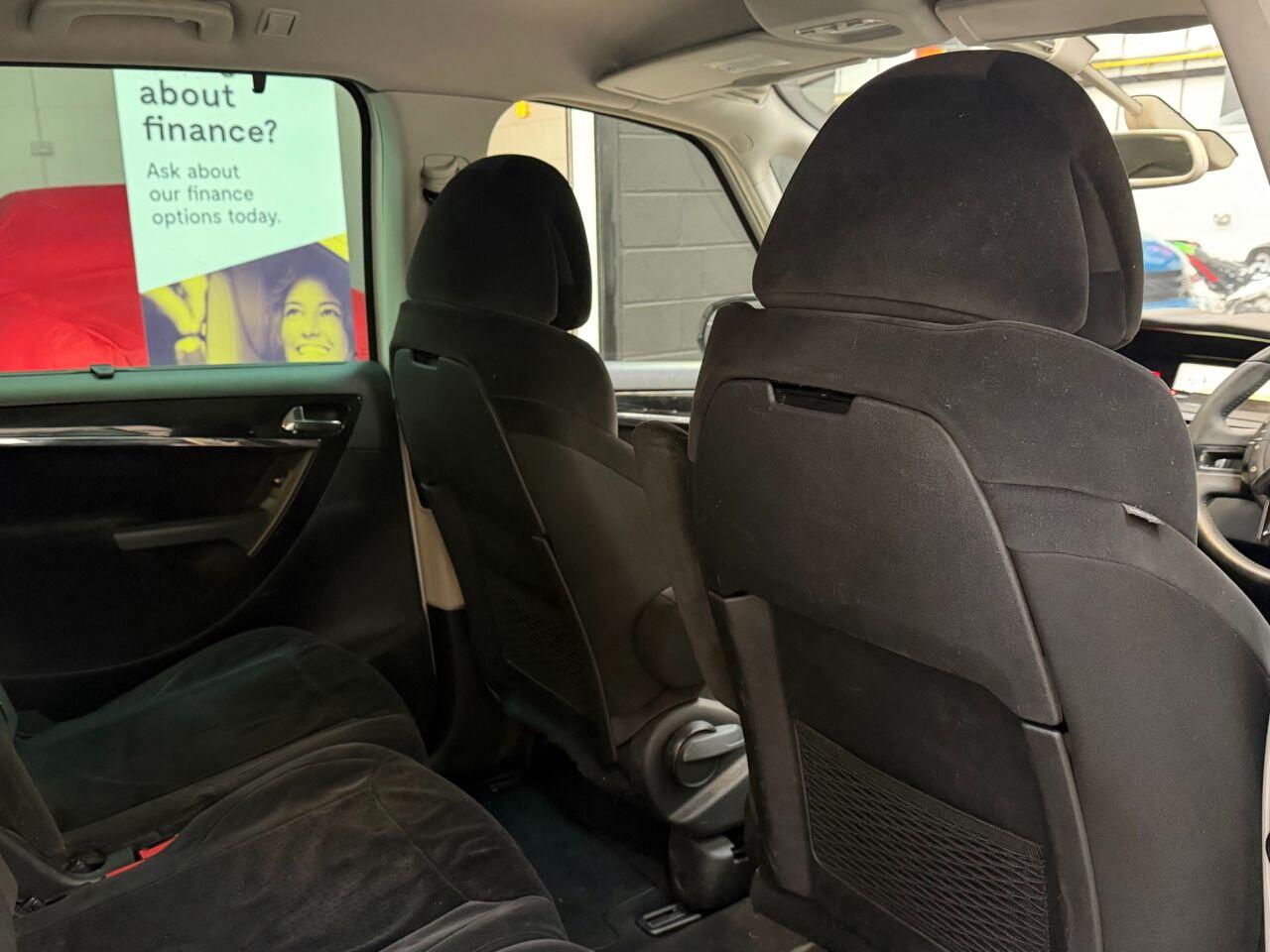Citroen Grand C4 Picasso view 20
