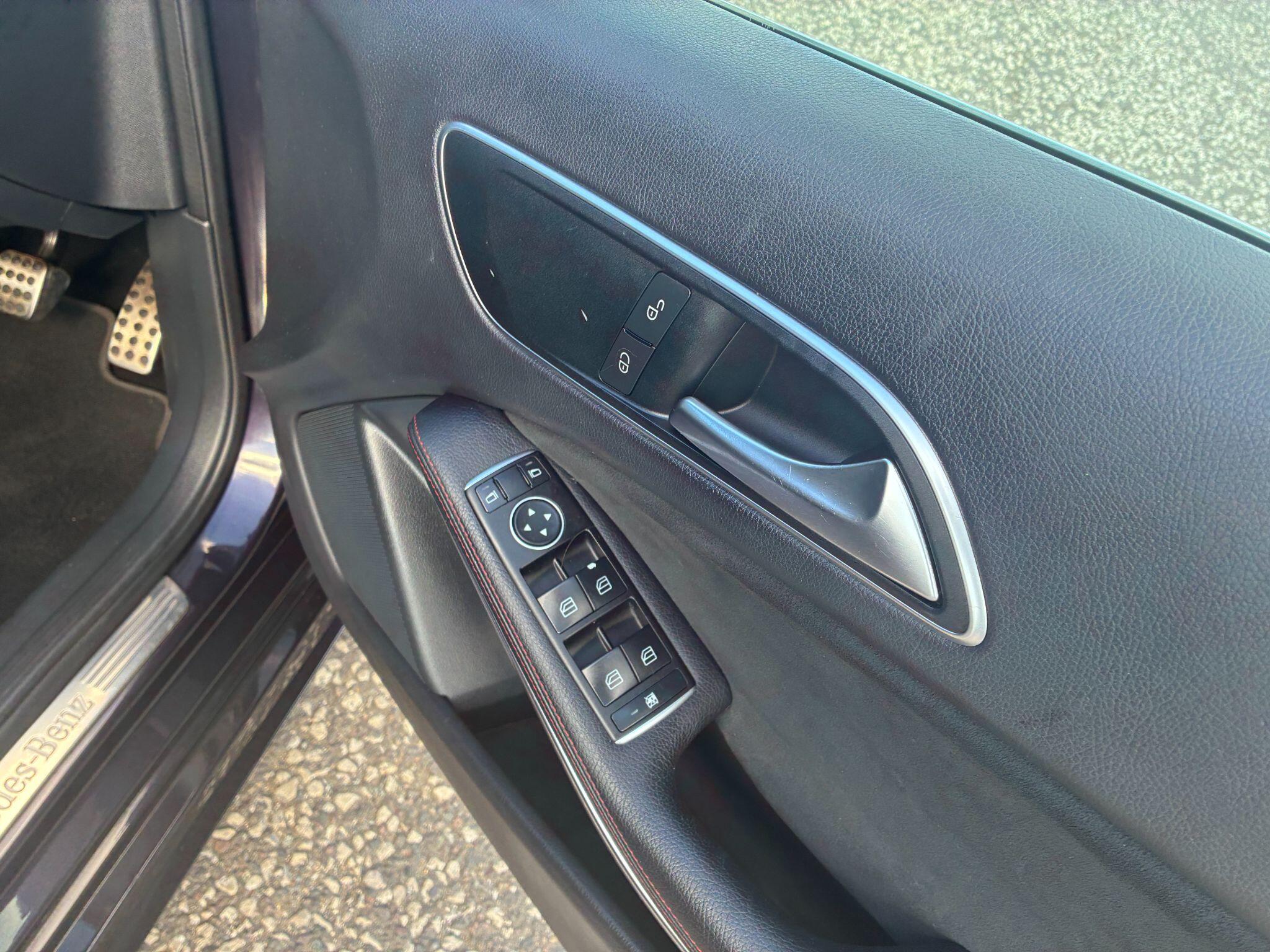 Mercedes-Benz A-Class view 22