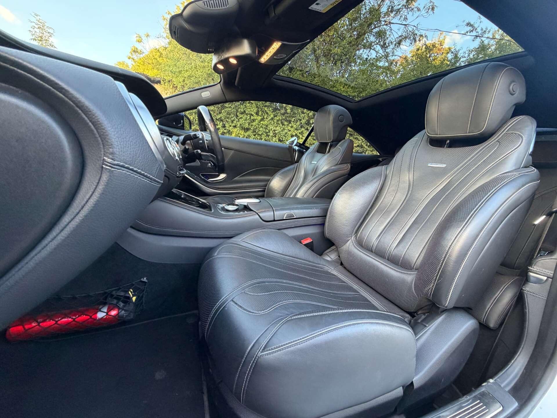 Mercedes-Benz S-Class view 28