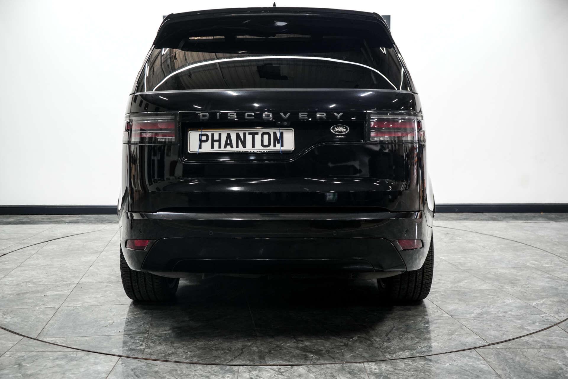 Land Rover Discovery view 4