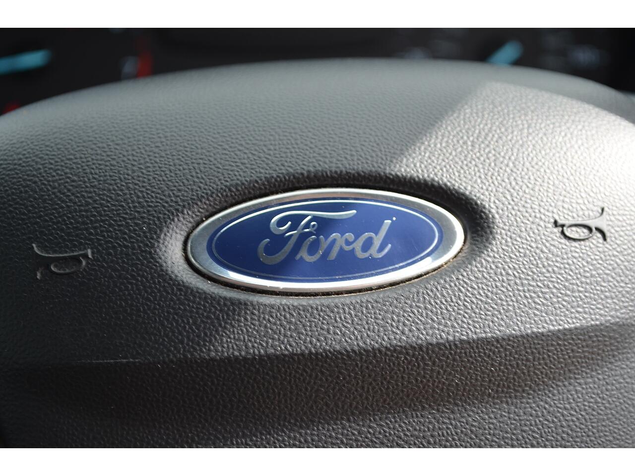 Ford Fiesta view 29