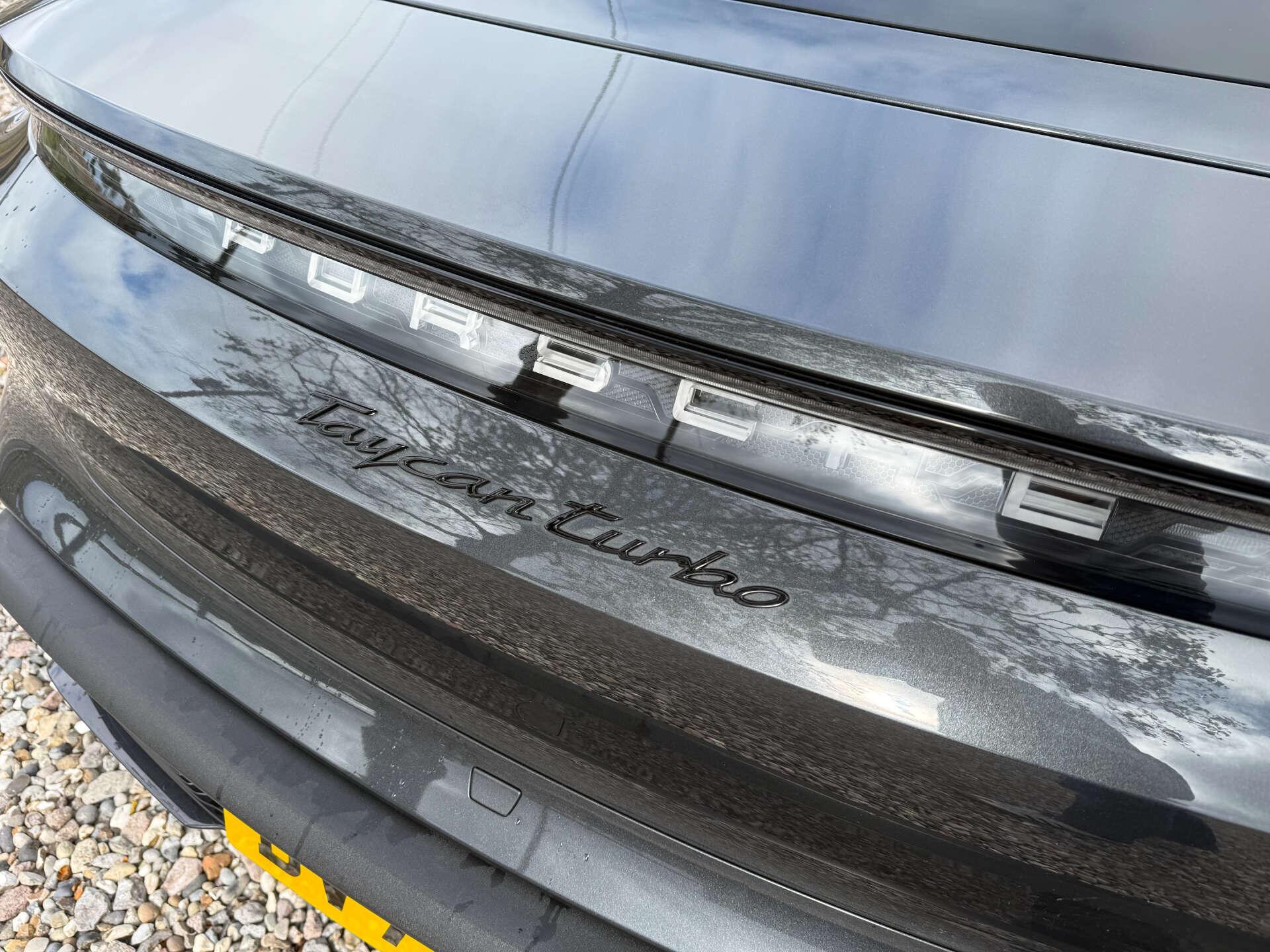 Porsche Taycan view 11