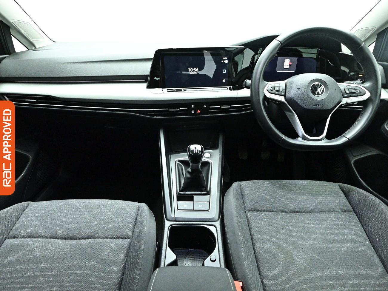 Volkswagen Golf view 2