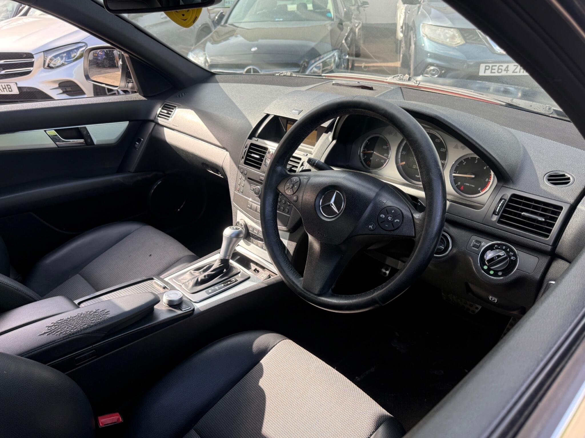 Mercedes-Benz C Class - Image 7