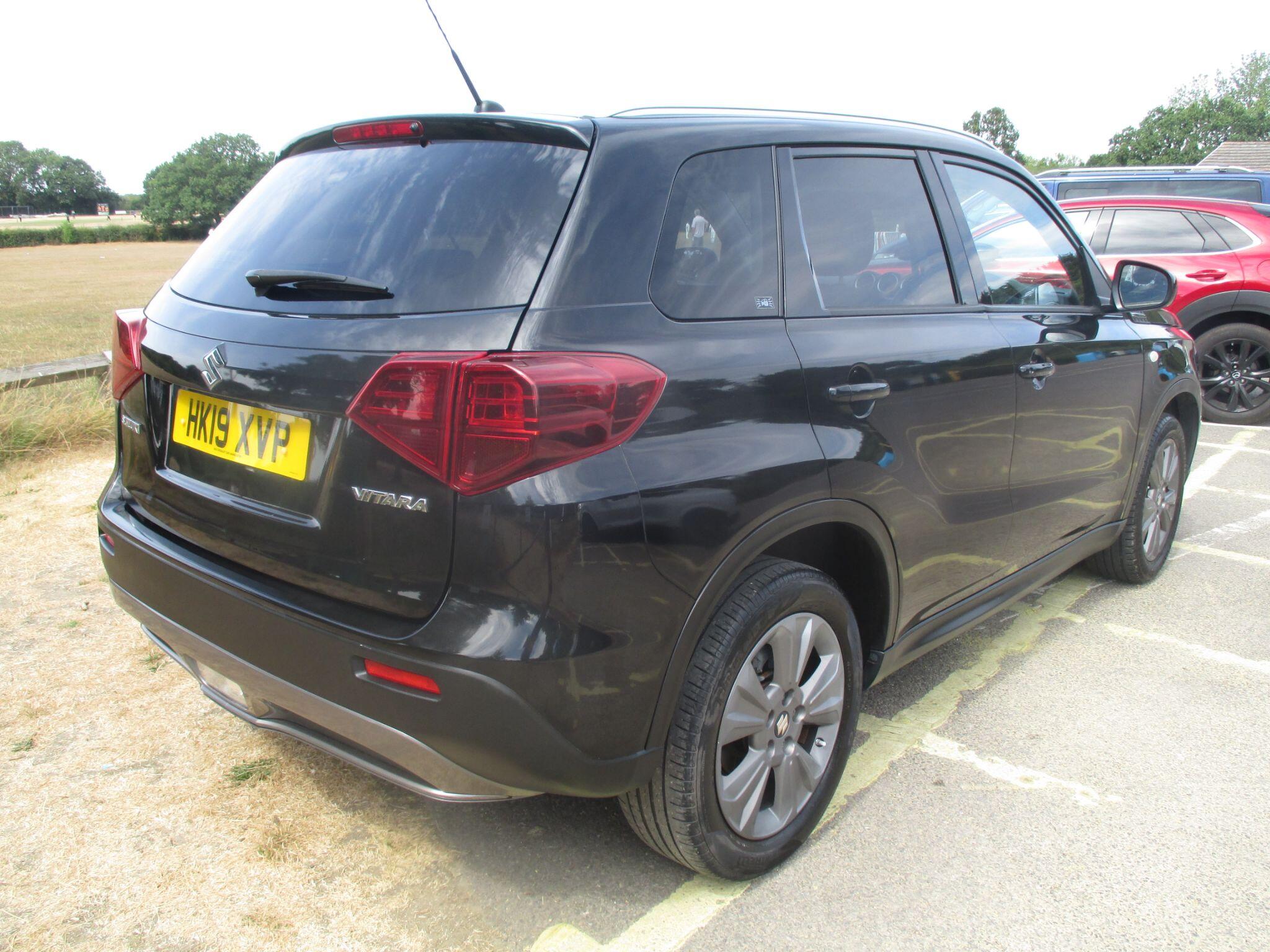 Suzuki Vitara view 10