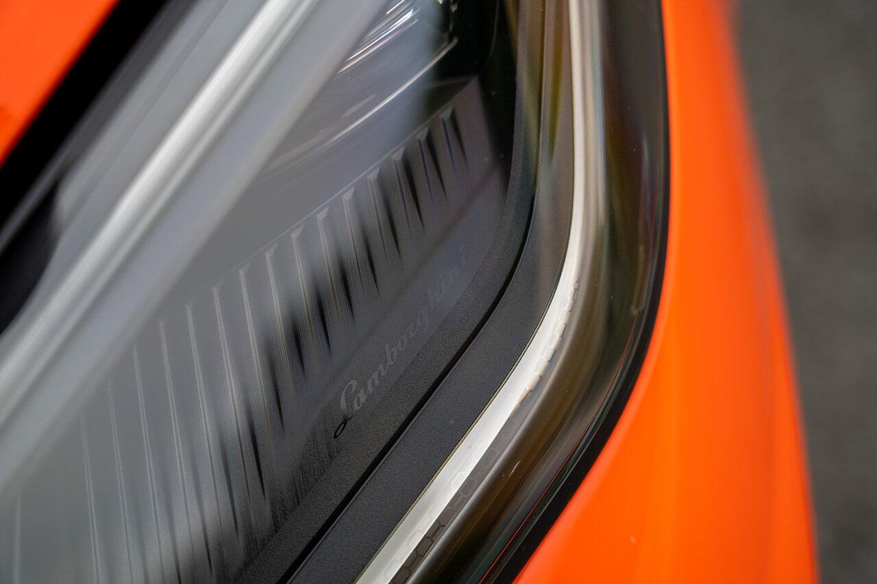 Lamborghini Urus view 26