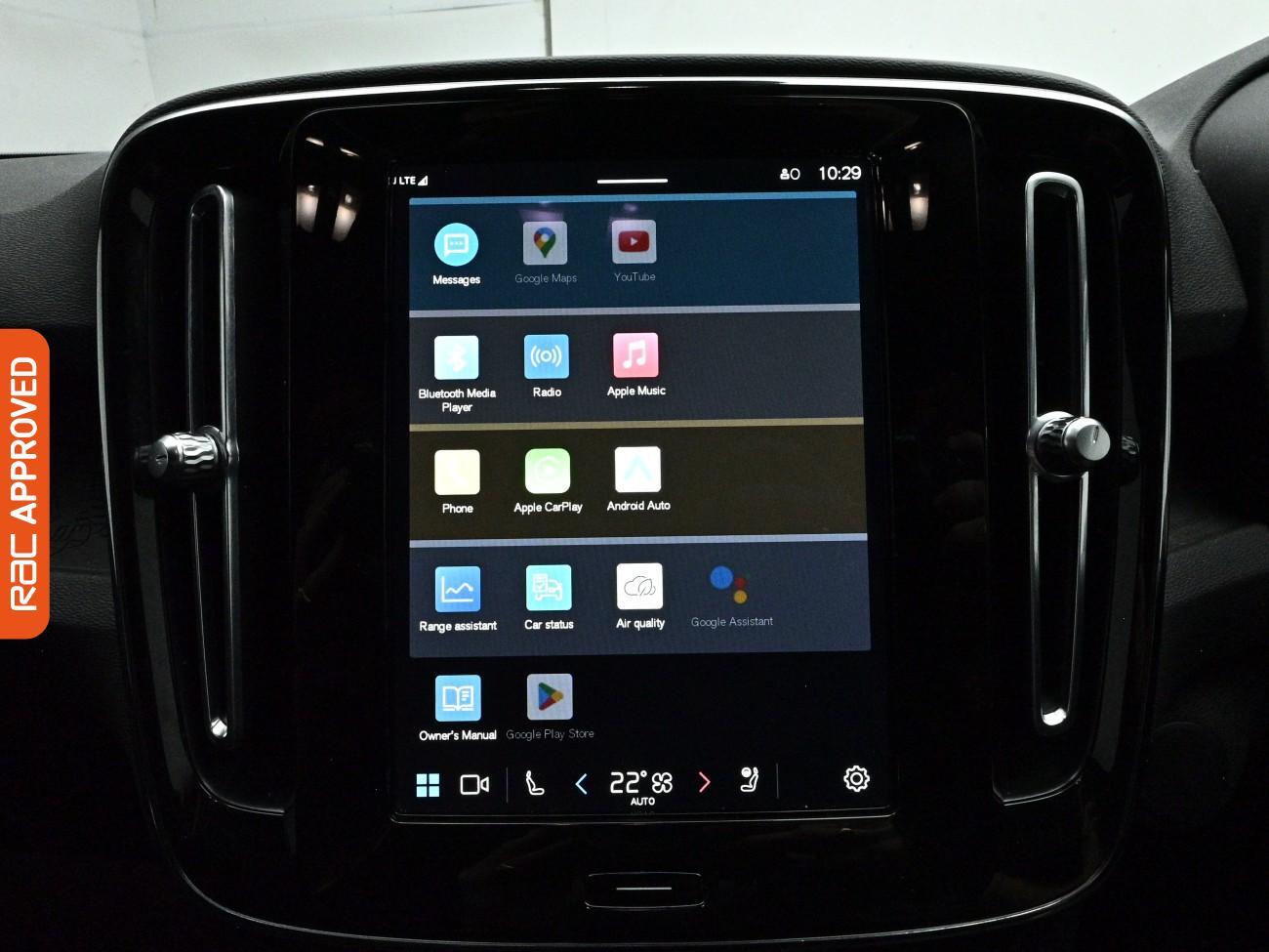 Volvo XC40 view 19