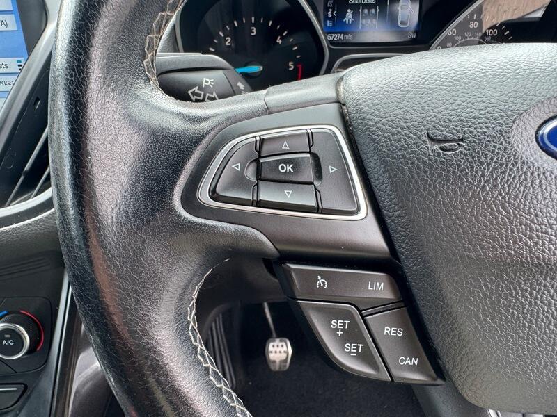 Ford Kuga view 36