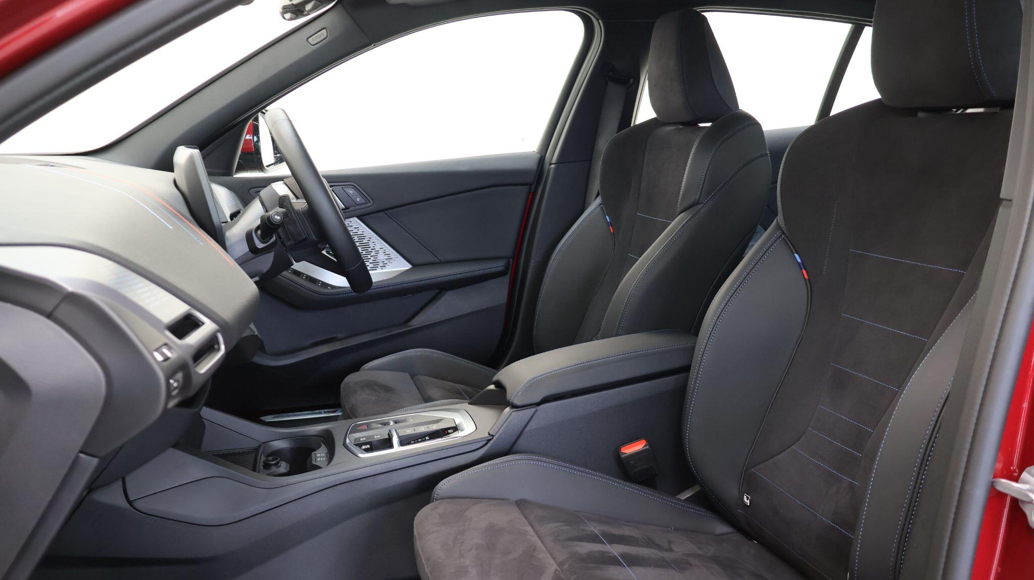 BMW 1 Series view 43