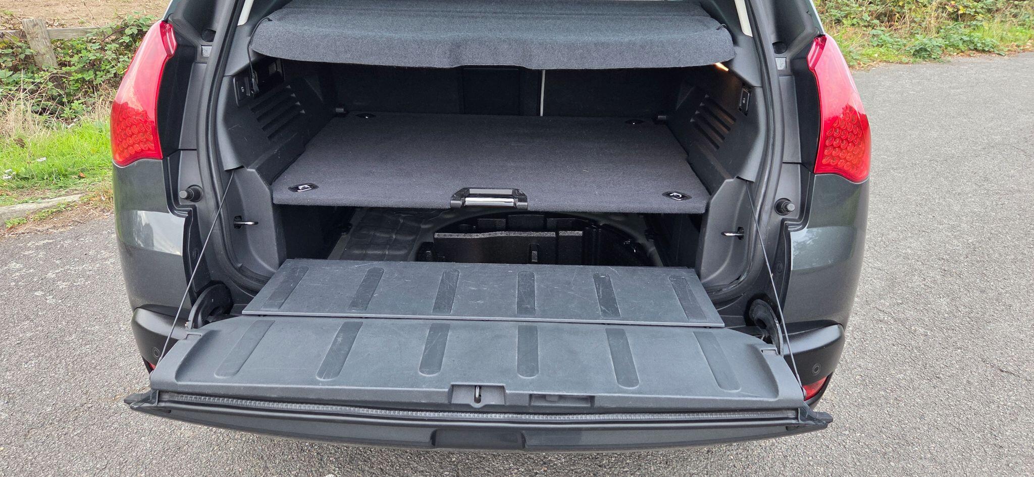 Peugeot 3008 view 23