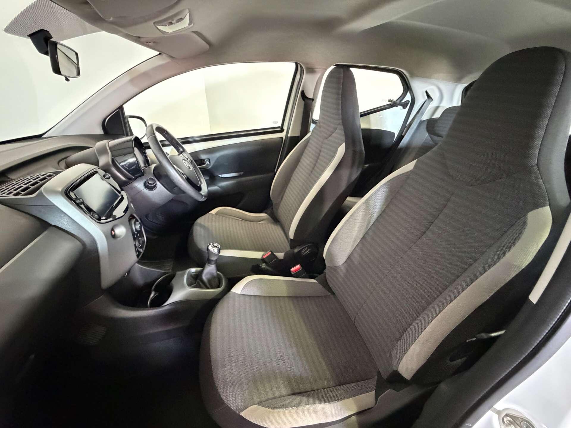 Toyota Aygo view 53