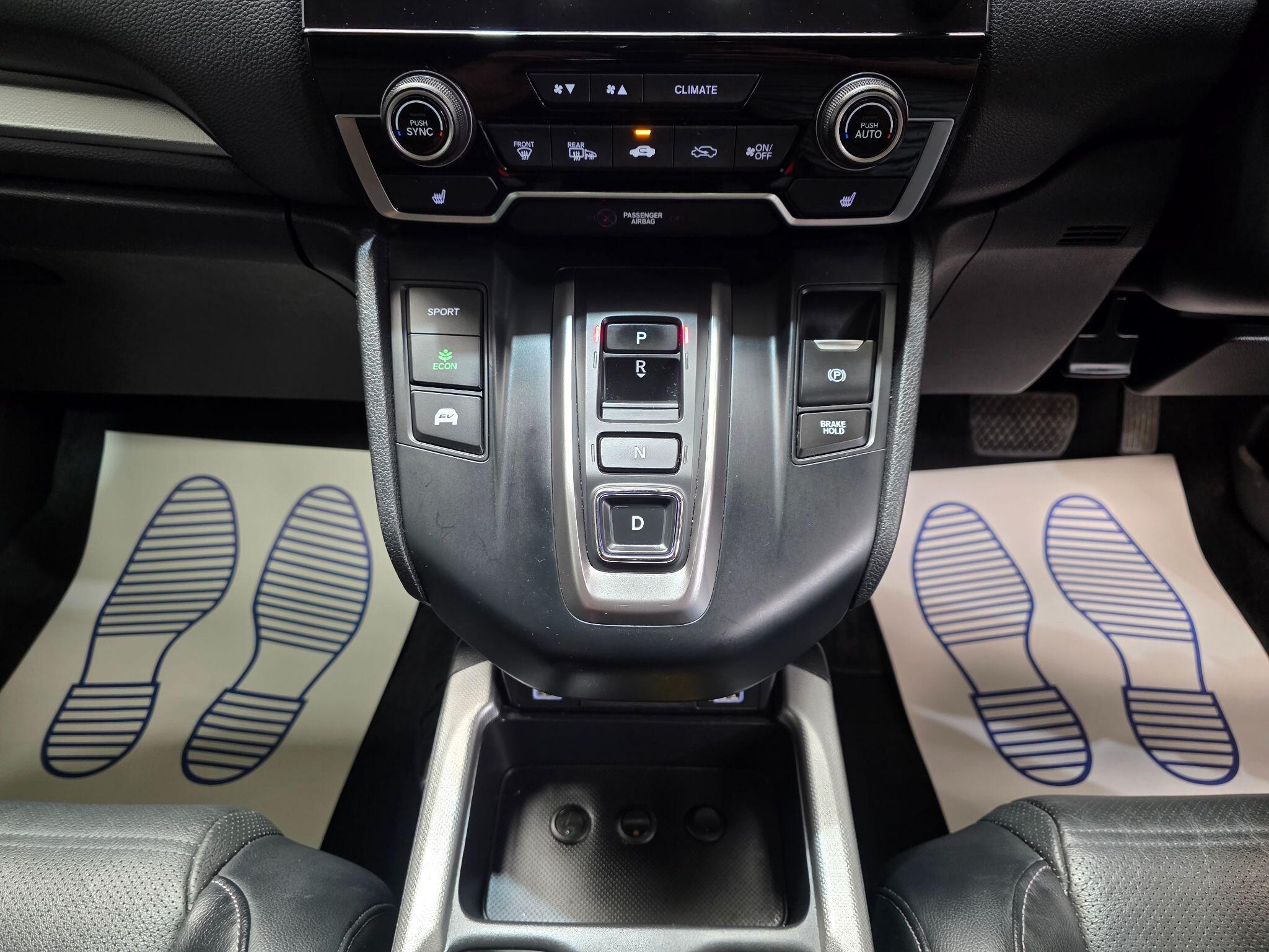 Honda CR-V view 9