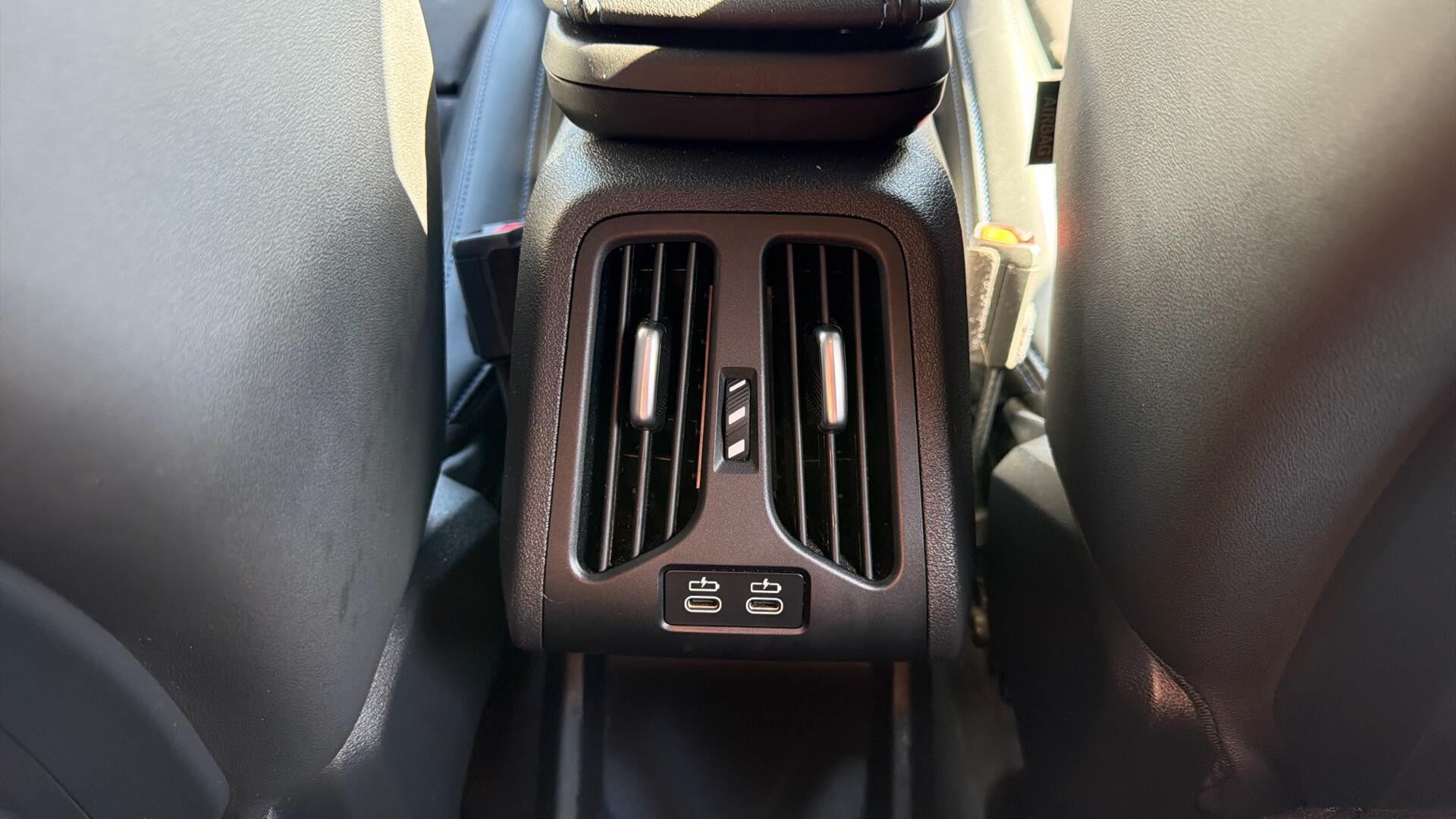BMW X2 view 33