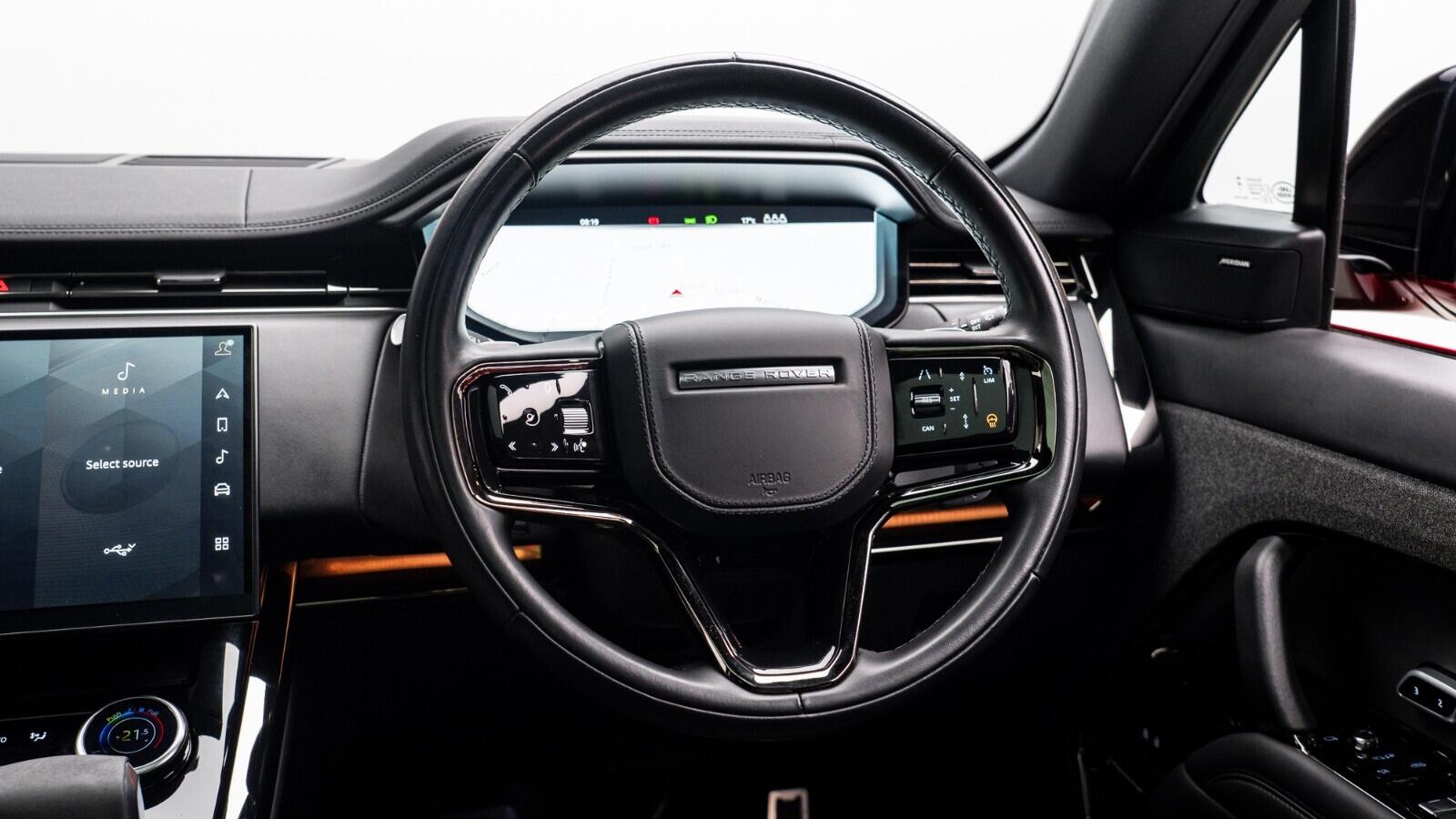 Land Rover Range Rover Sport view 11