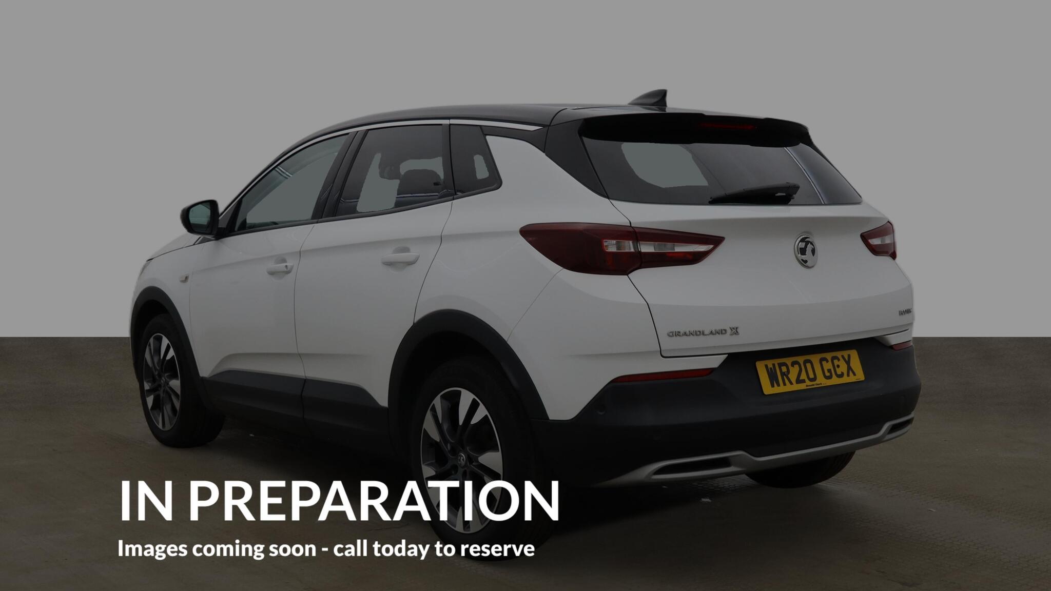 Vauxhall Grandland X view 3