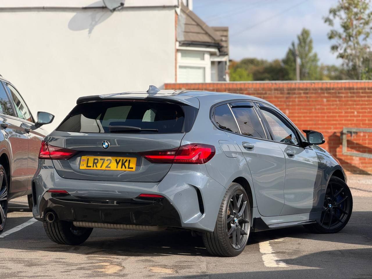 BMW 1 Series view 54
