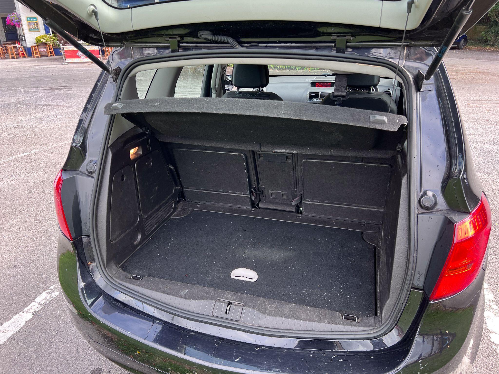 Vauxhall Meriva view 32