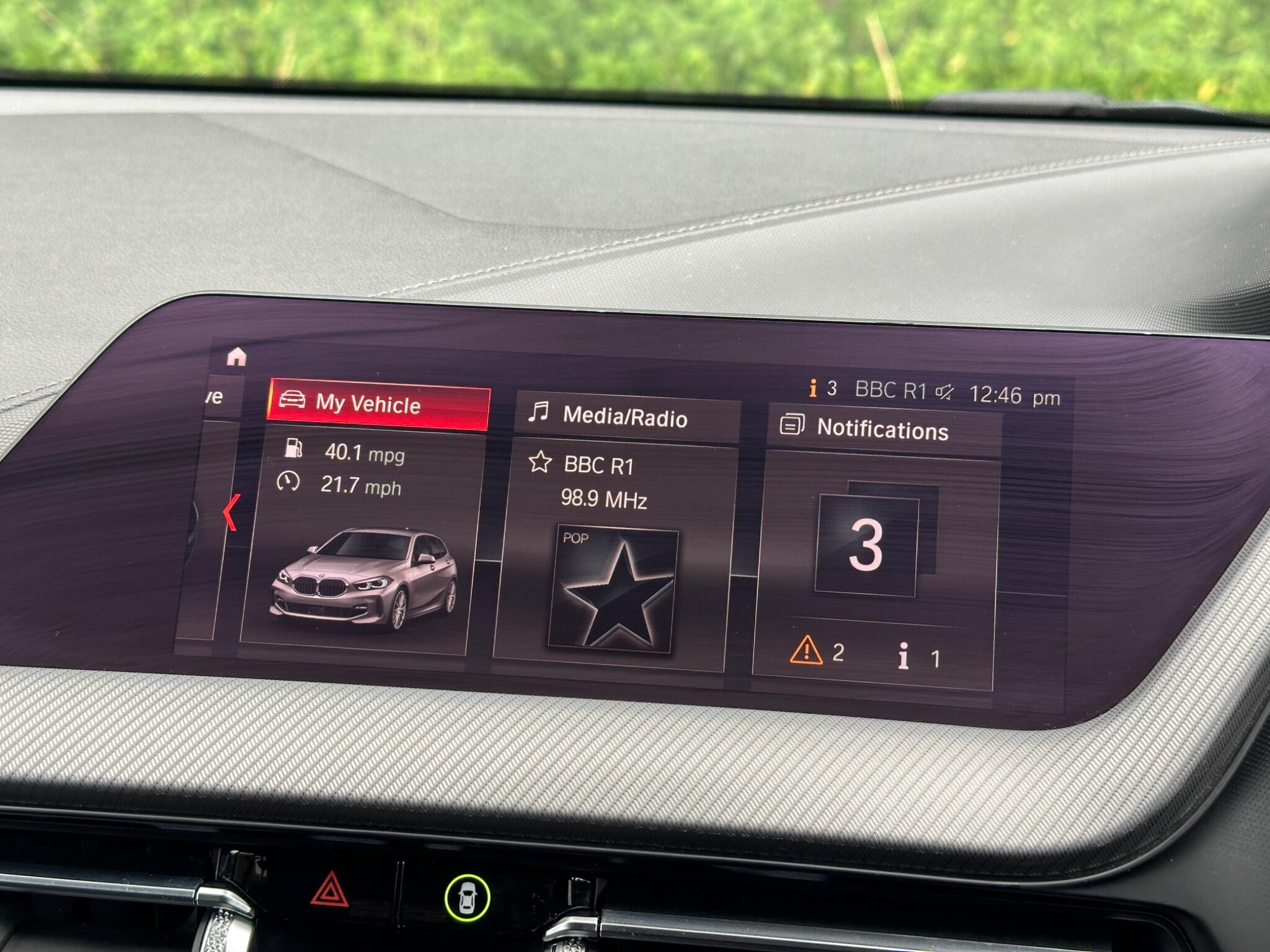 BMW 1 Series view 34