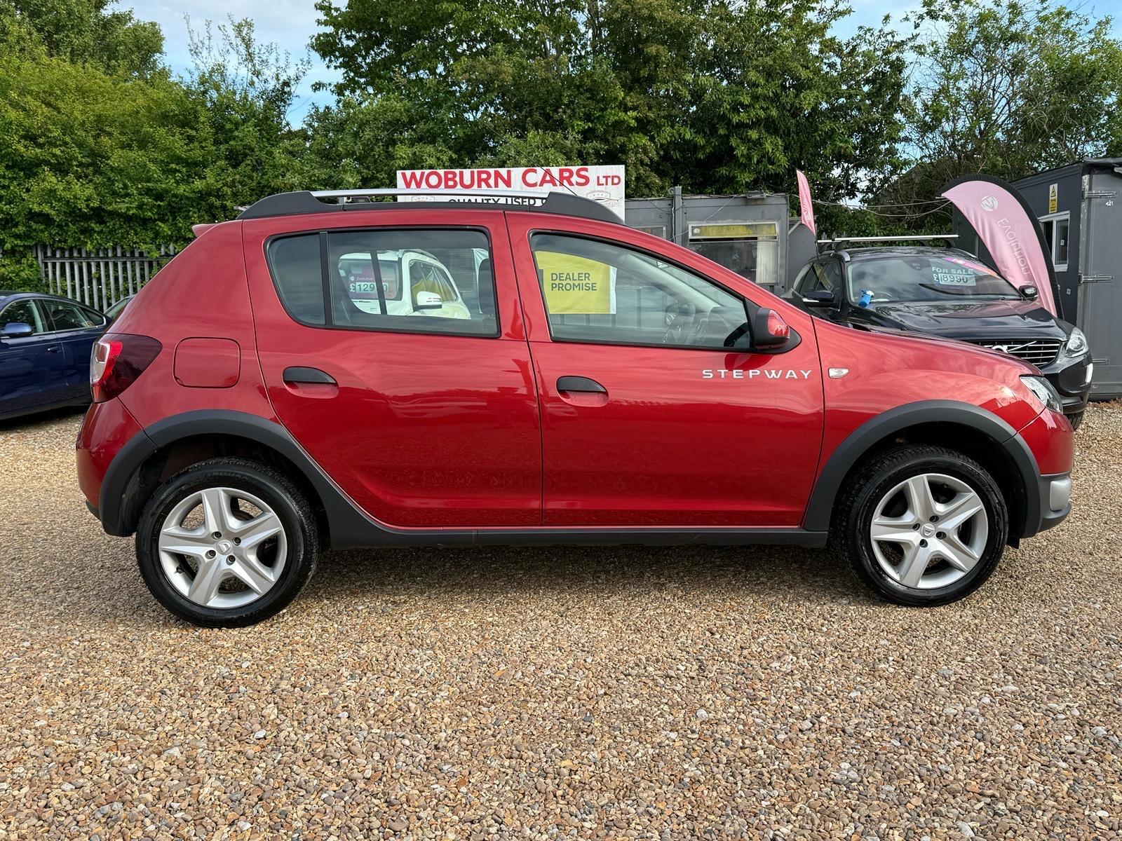Dacia Sandero Stepway view 16