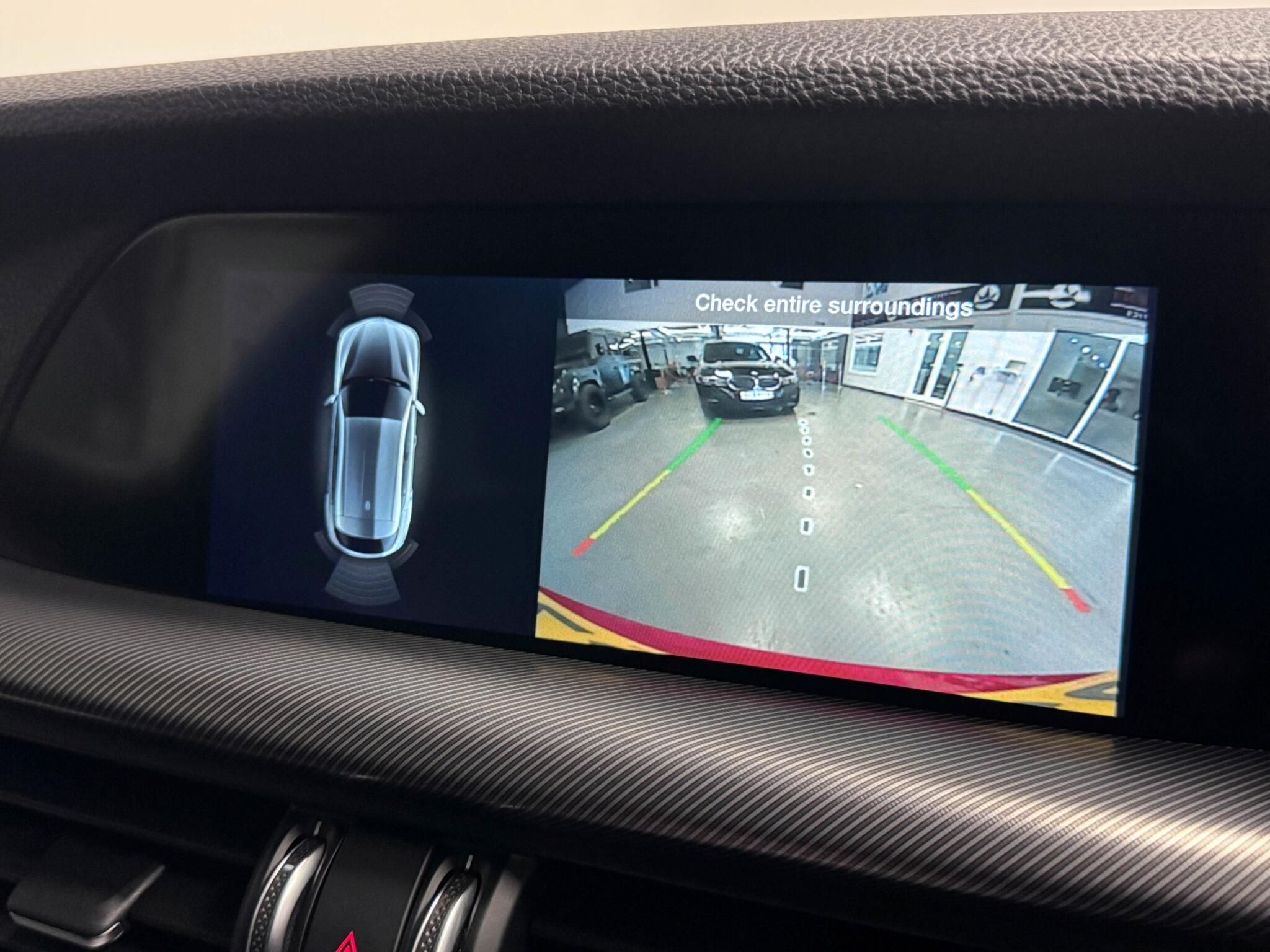 Alfa Romeo Stelvio view 18