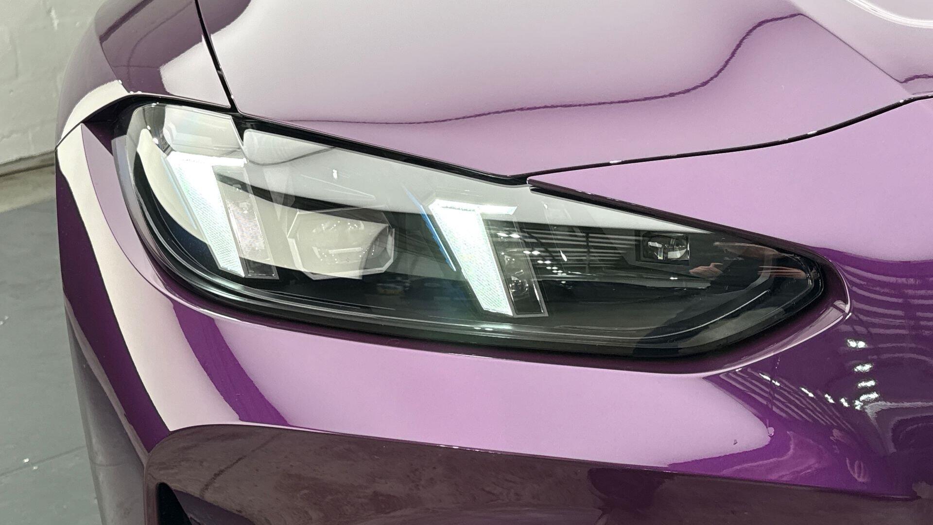 BMW M4 view 24