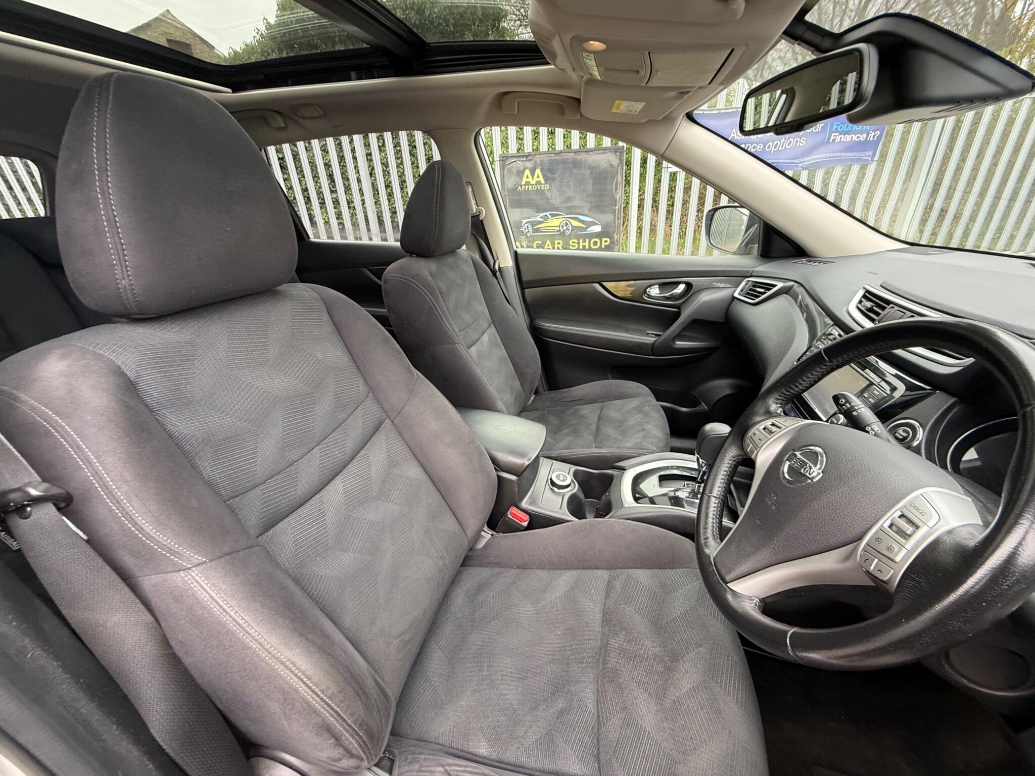 2017 Nissan X-Trail image 11