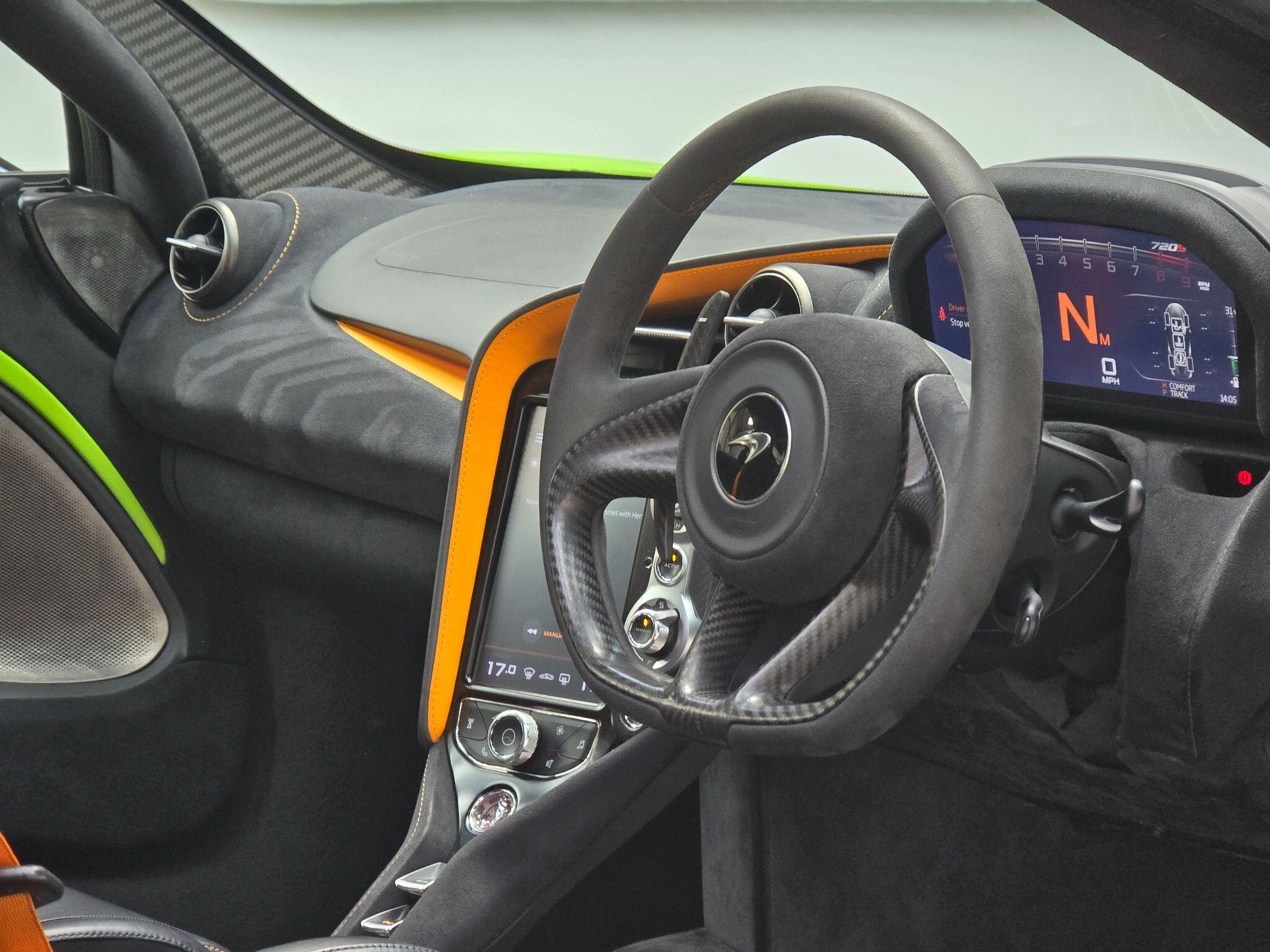 Mclaren 720s view 24