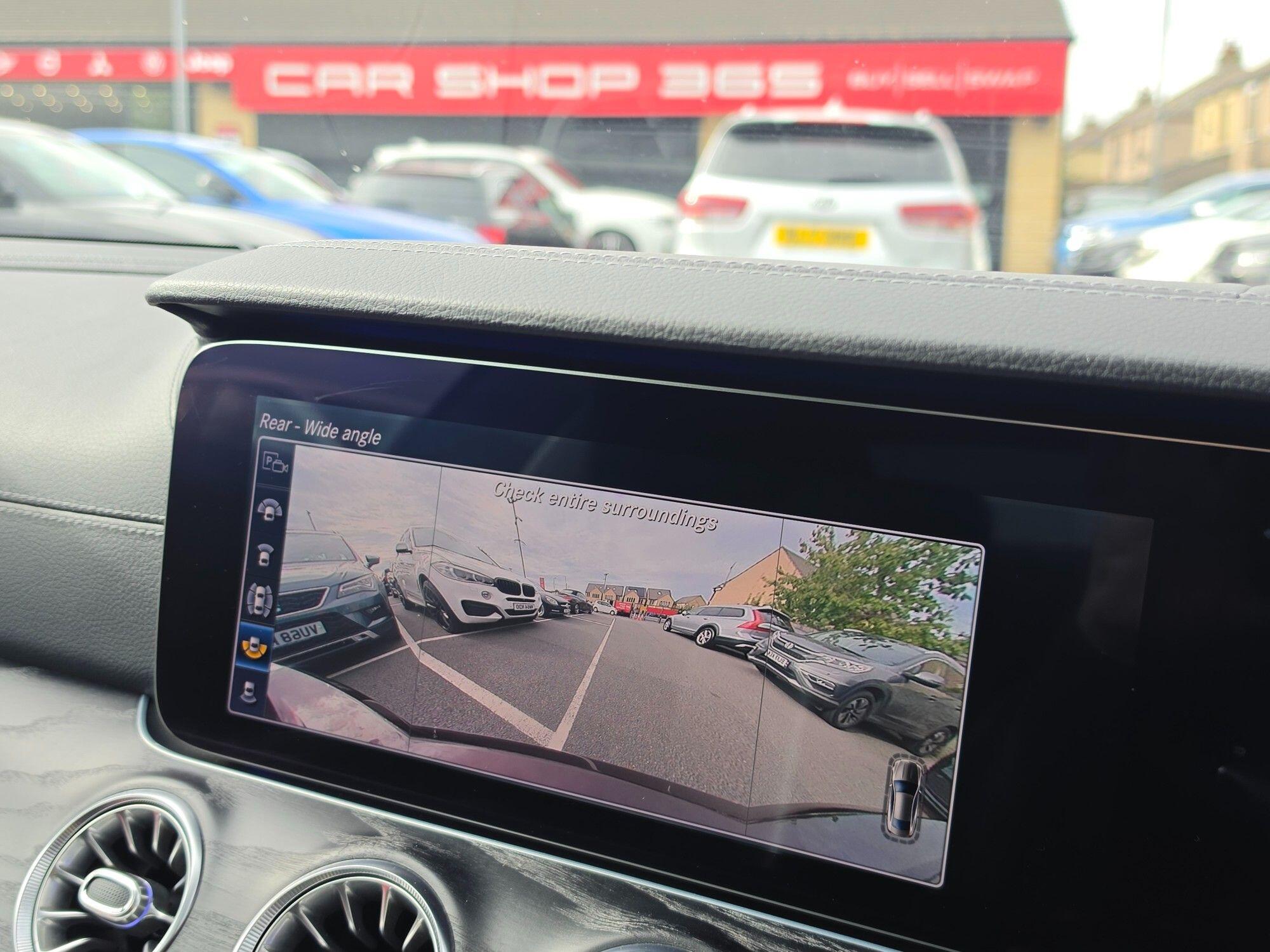 Mercedes-Benz E-Class view 124