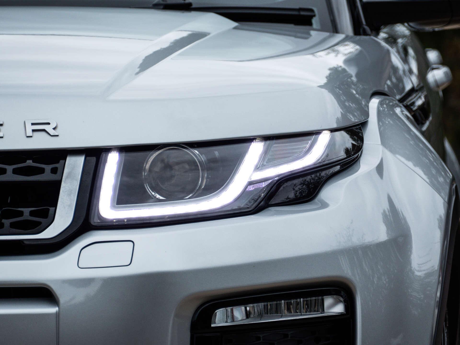 Land Rover Range Rover Evoque view 10