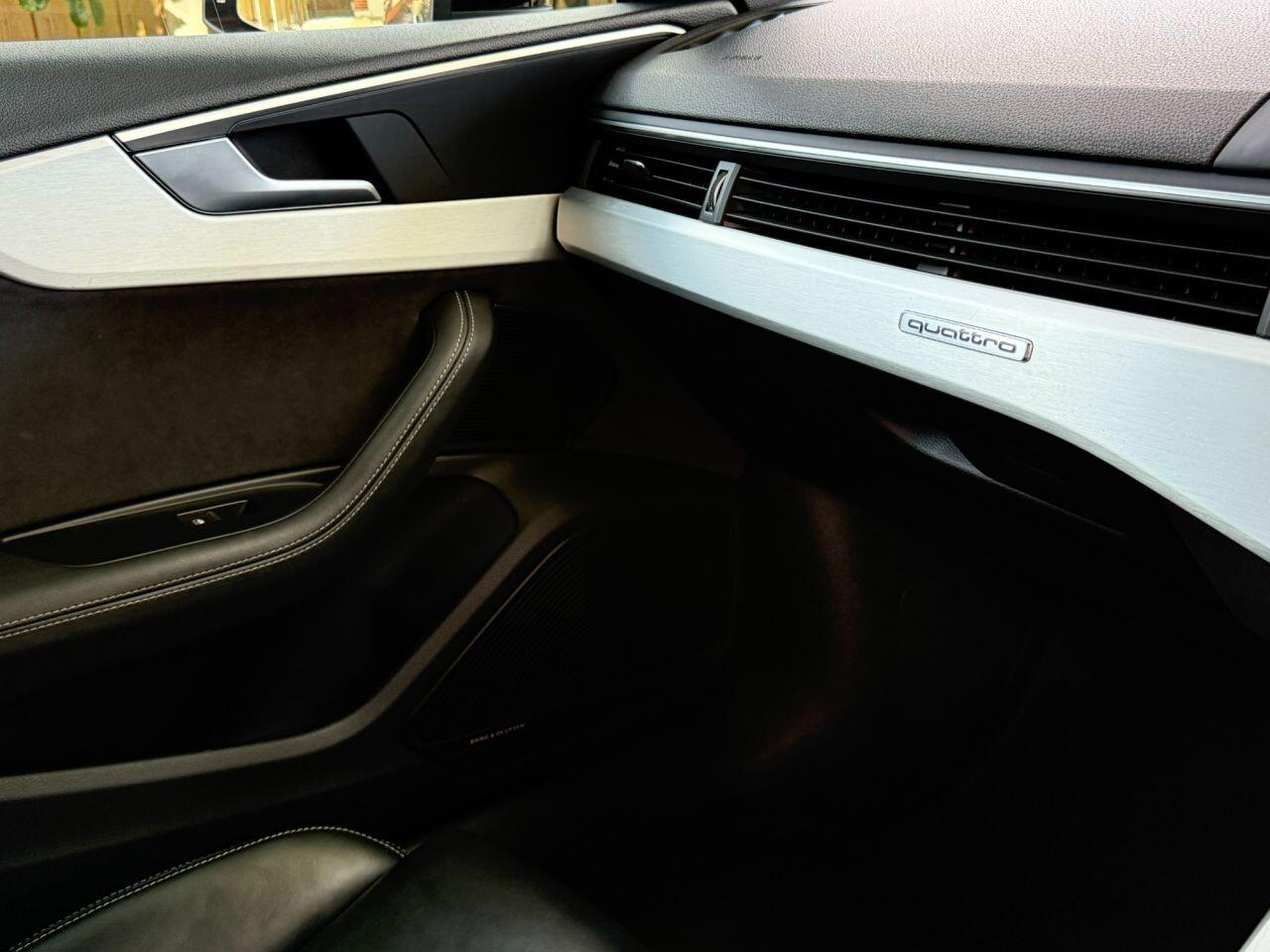 Audi Audi S5 view 38