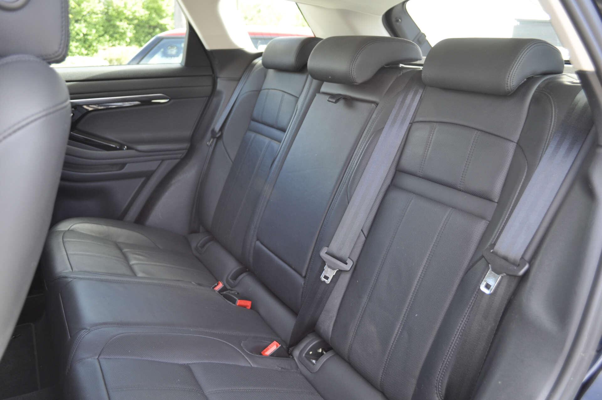 Land Rover Range Rover Evoque view 12