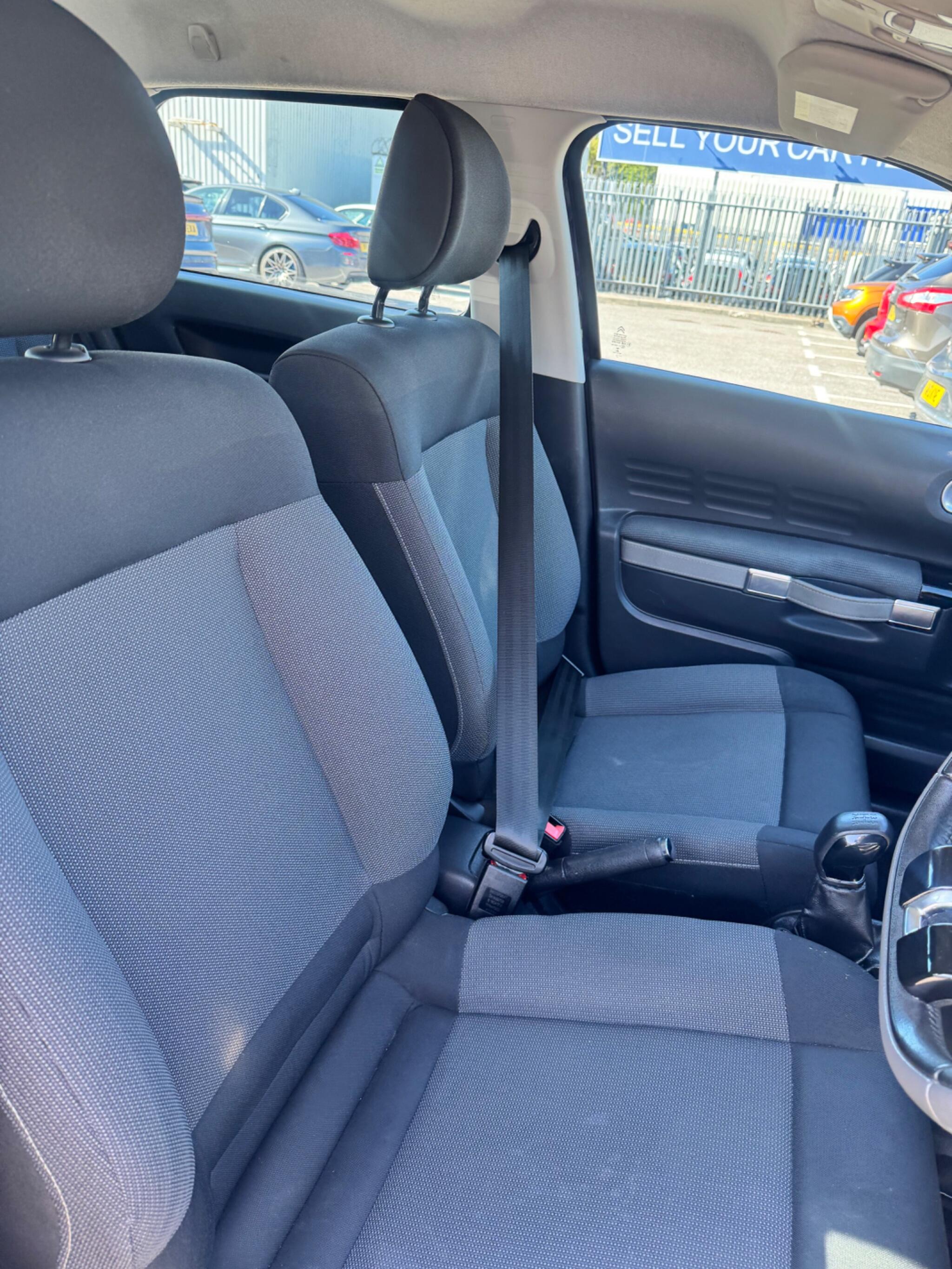 Citroen C4 Cactus view 26