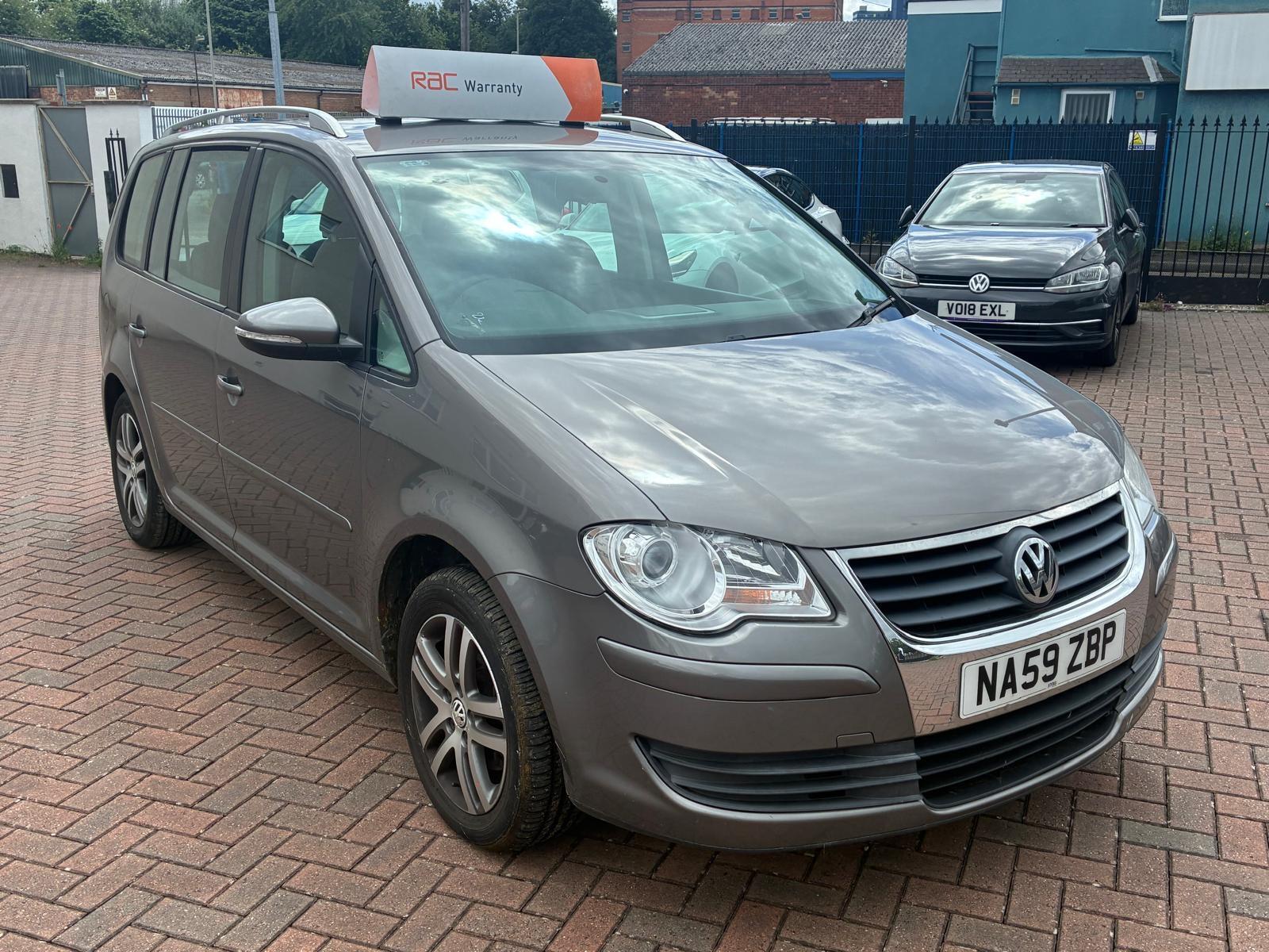 2009 Volkswagen Touran in Grey for sale