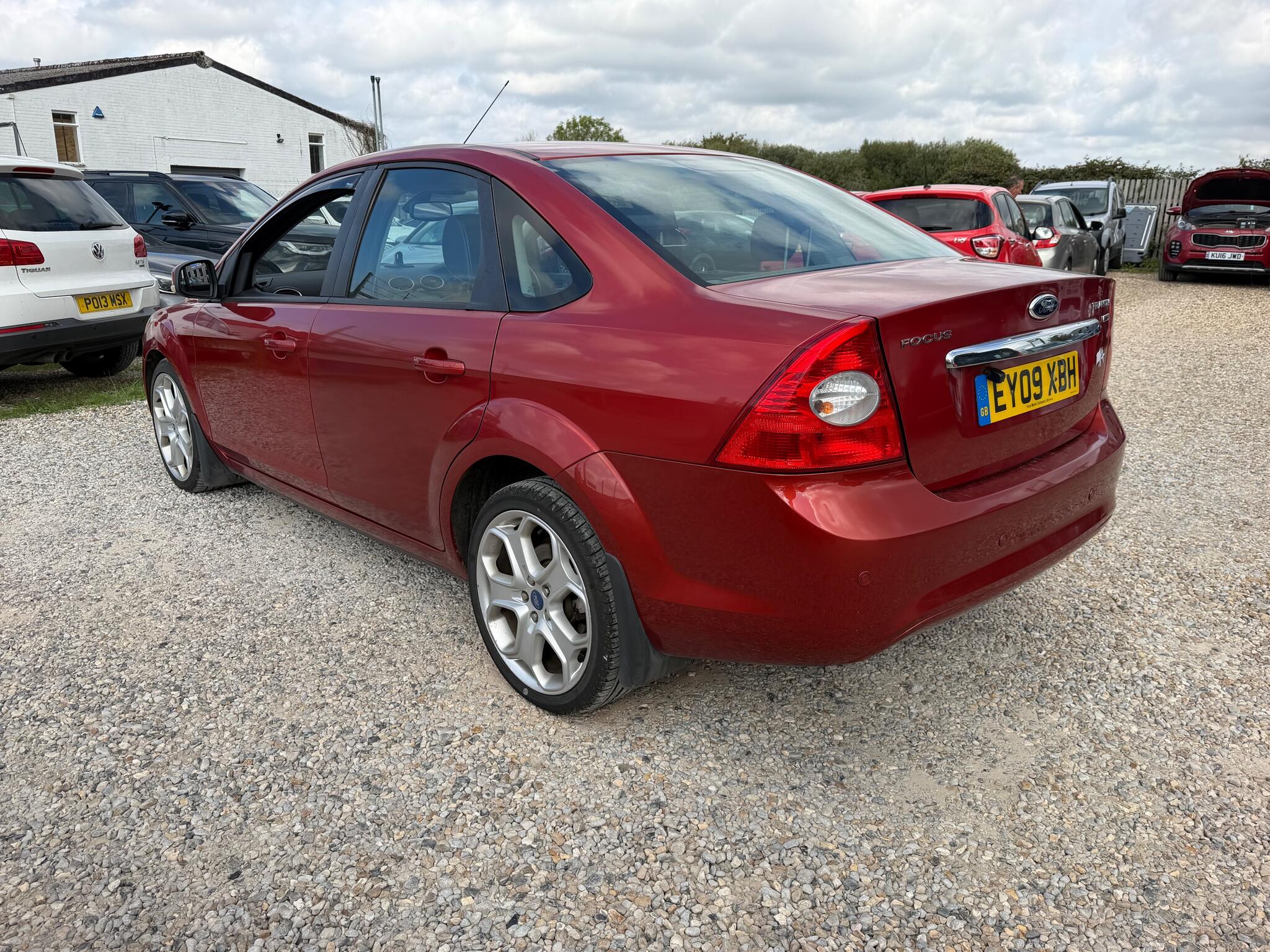 Ford Focus view 5