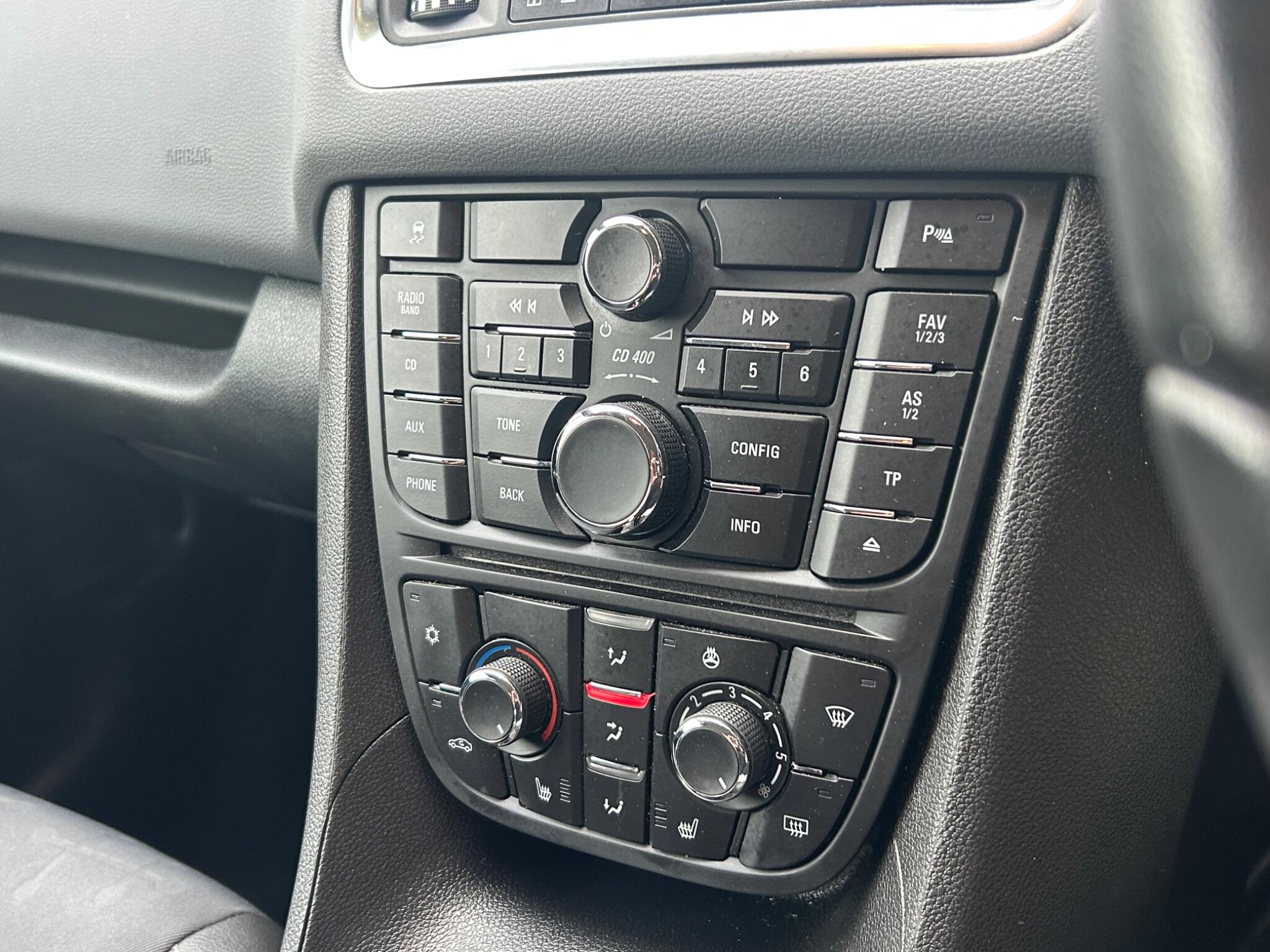 Vauxhall Meriva view 22