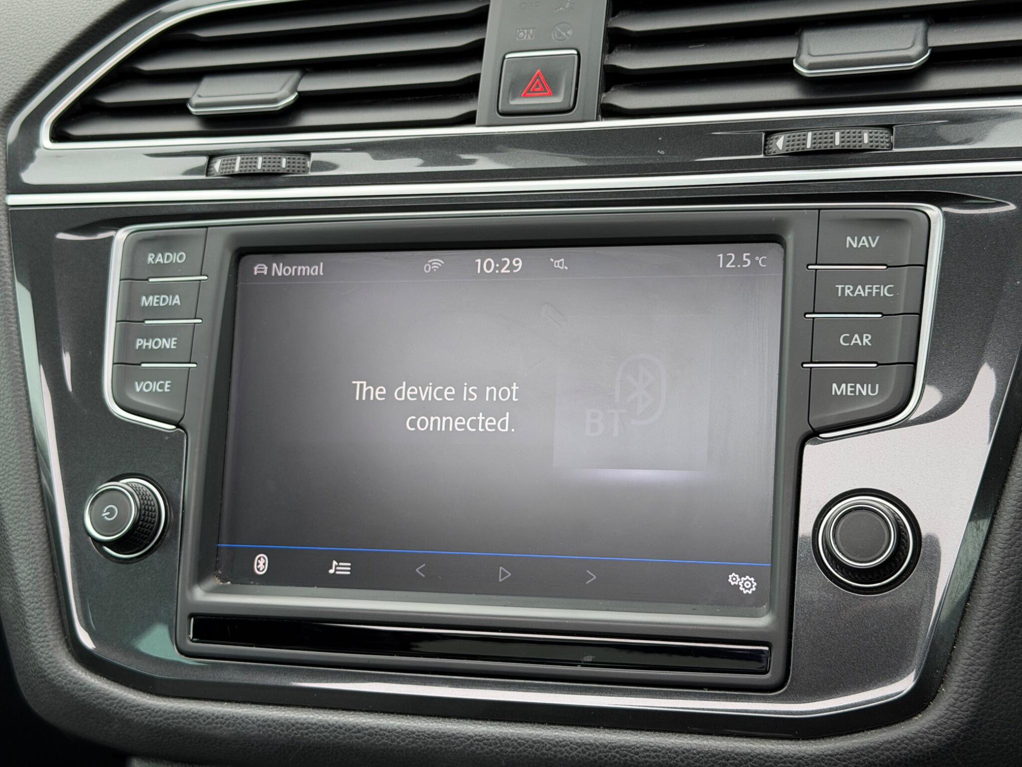 Volkswagen Tiguan view 34