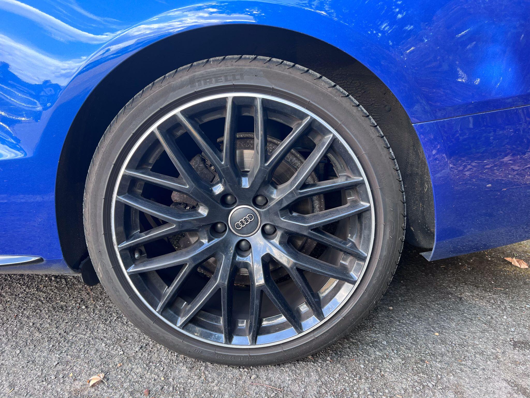 Audi A5 view 6