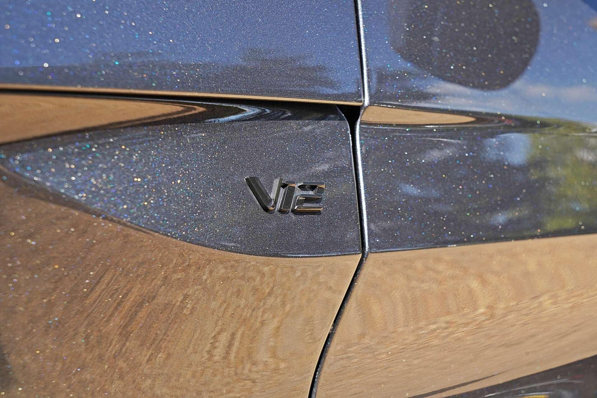 Aston Martin Vantage view 15