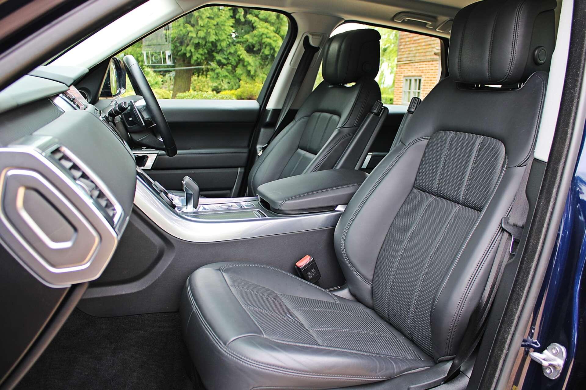Land Rover Range Rover Sport view 13