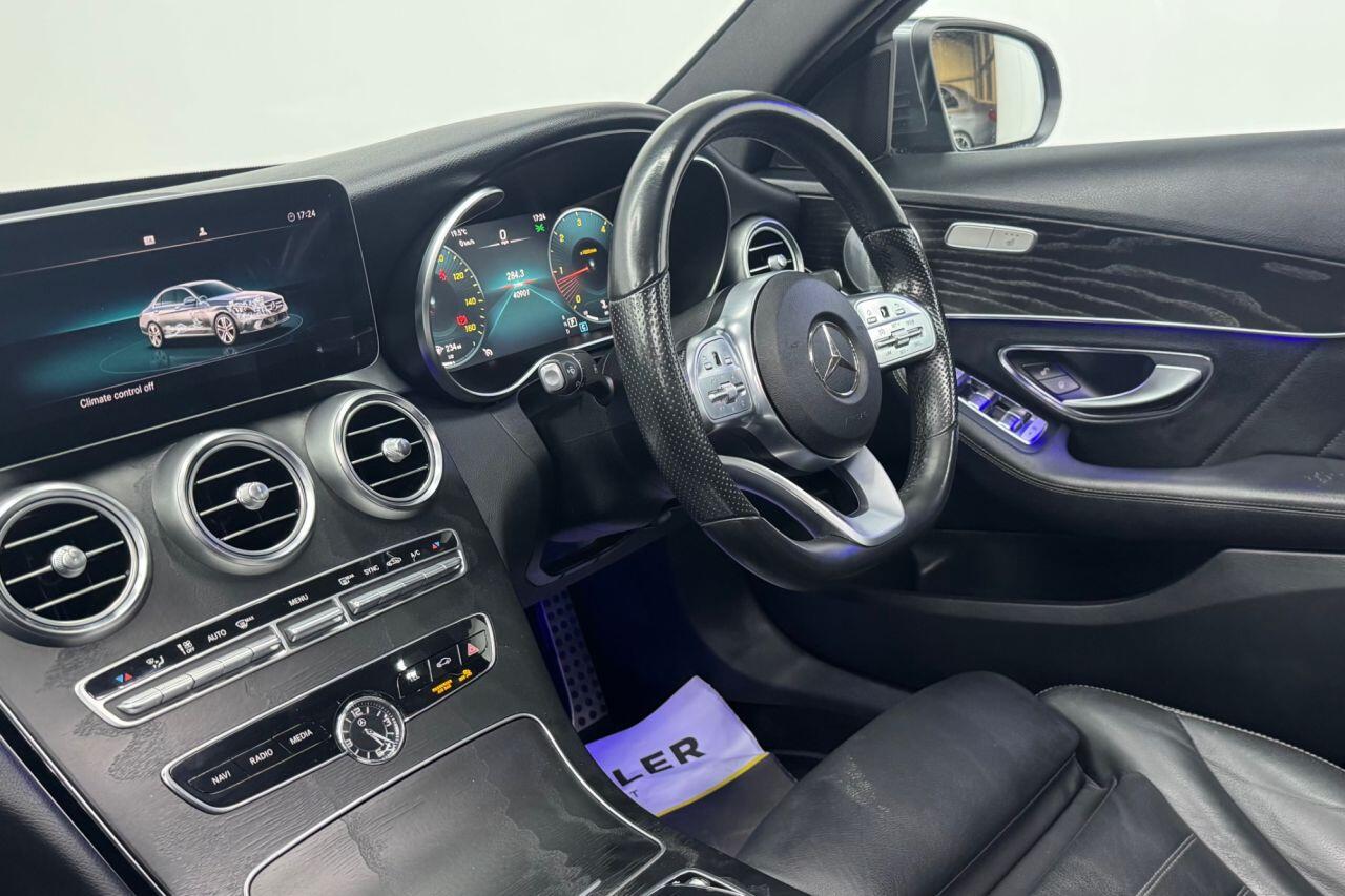 Mercedes-Benz C-Class view 46