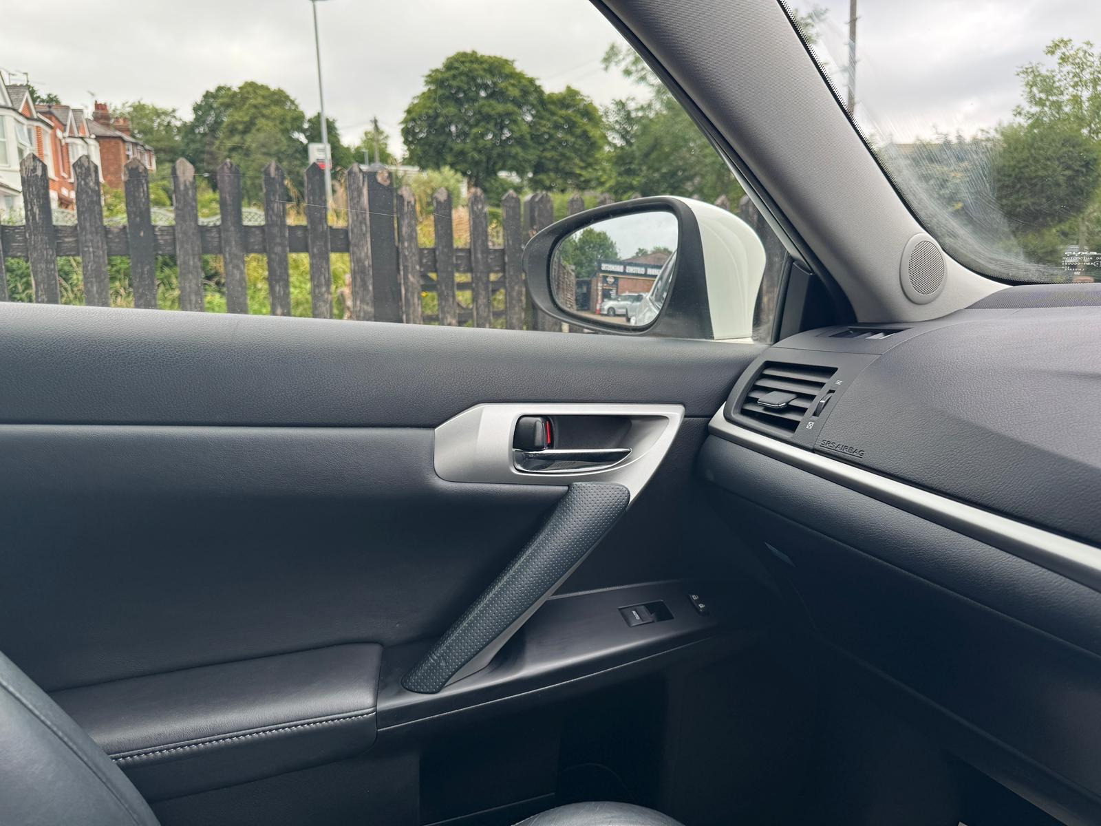 Lexus CT view 22