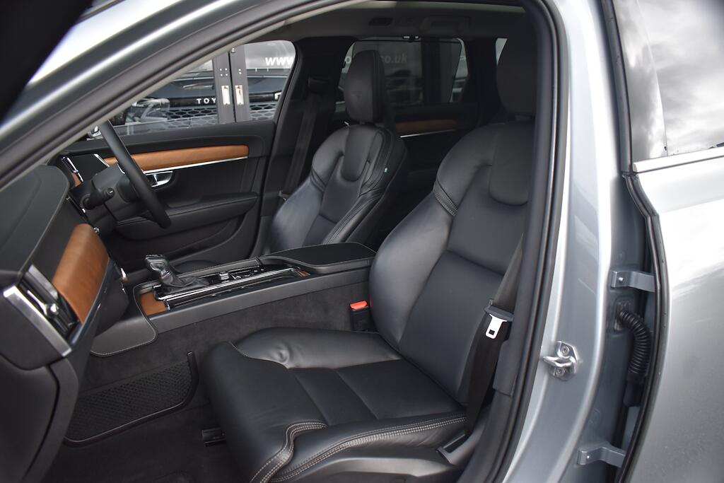 Volvo V90 view 12