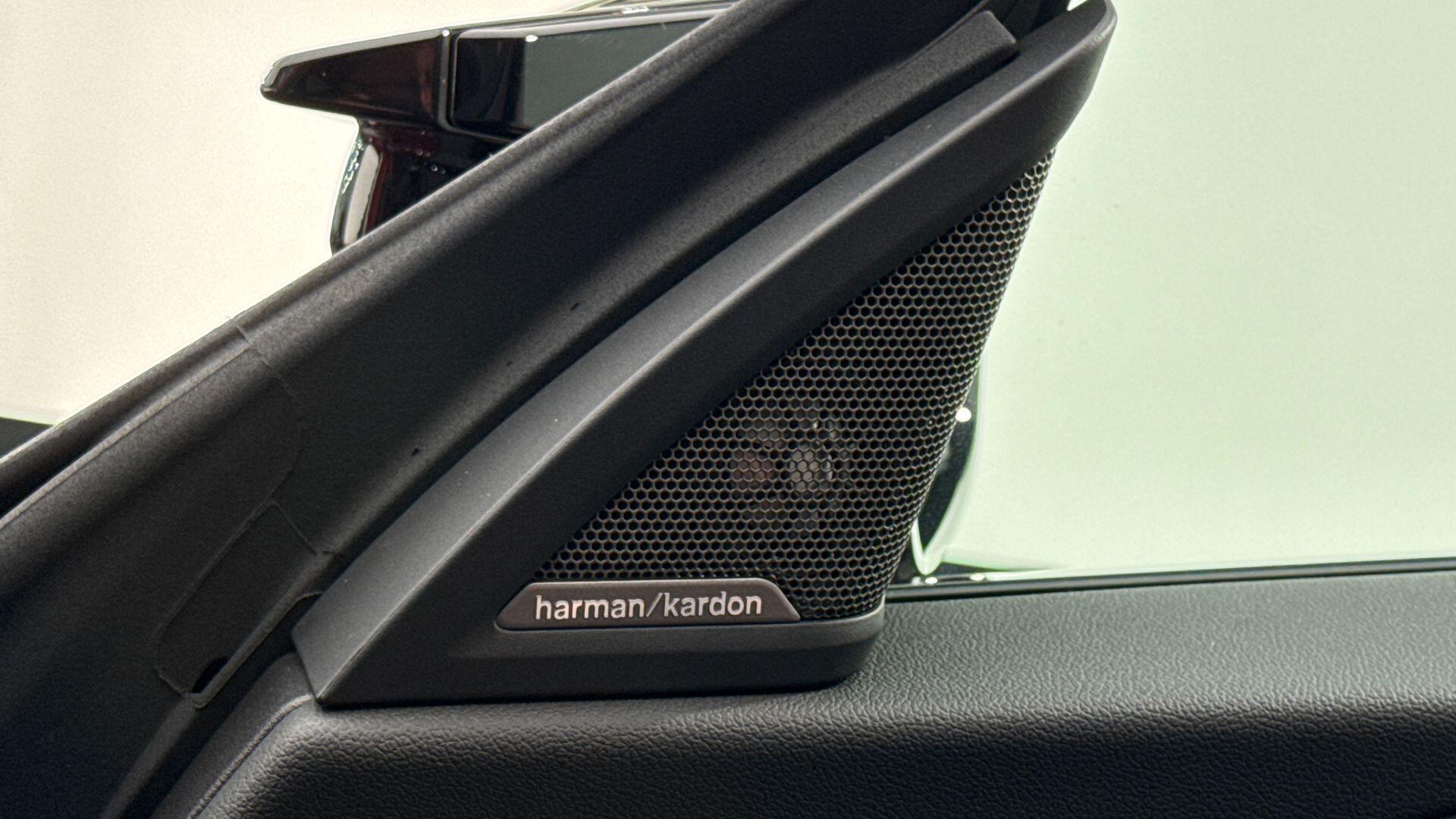 BMW 2 Series view 20