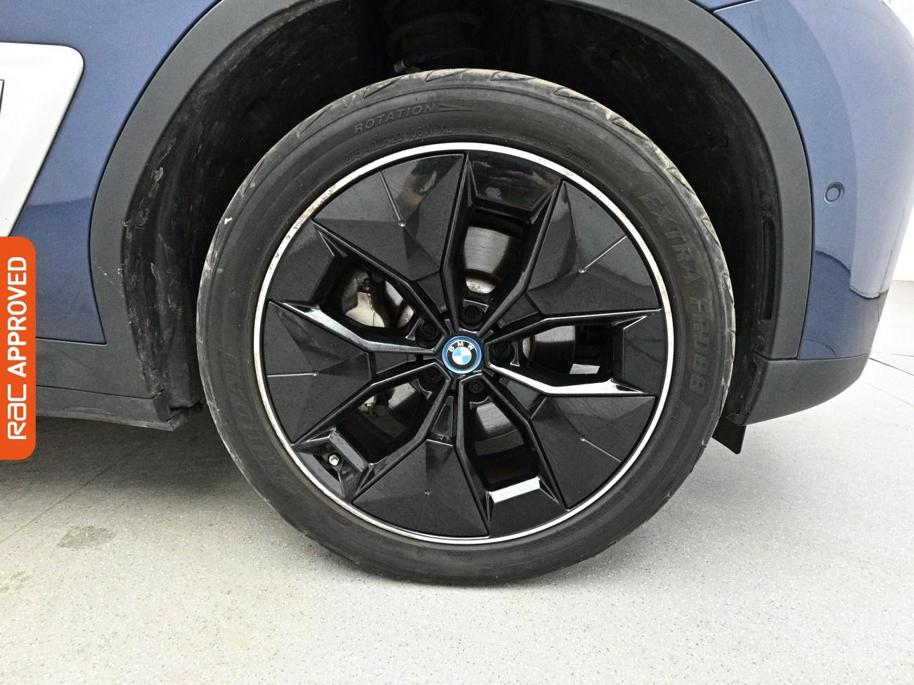 BMW Ix3 view 28