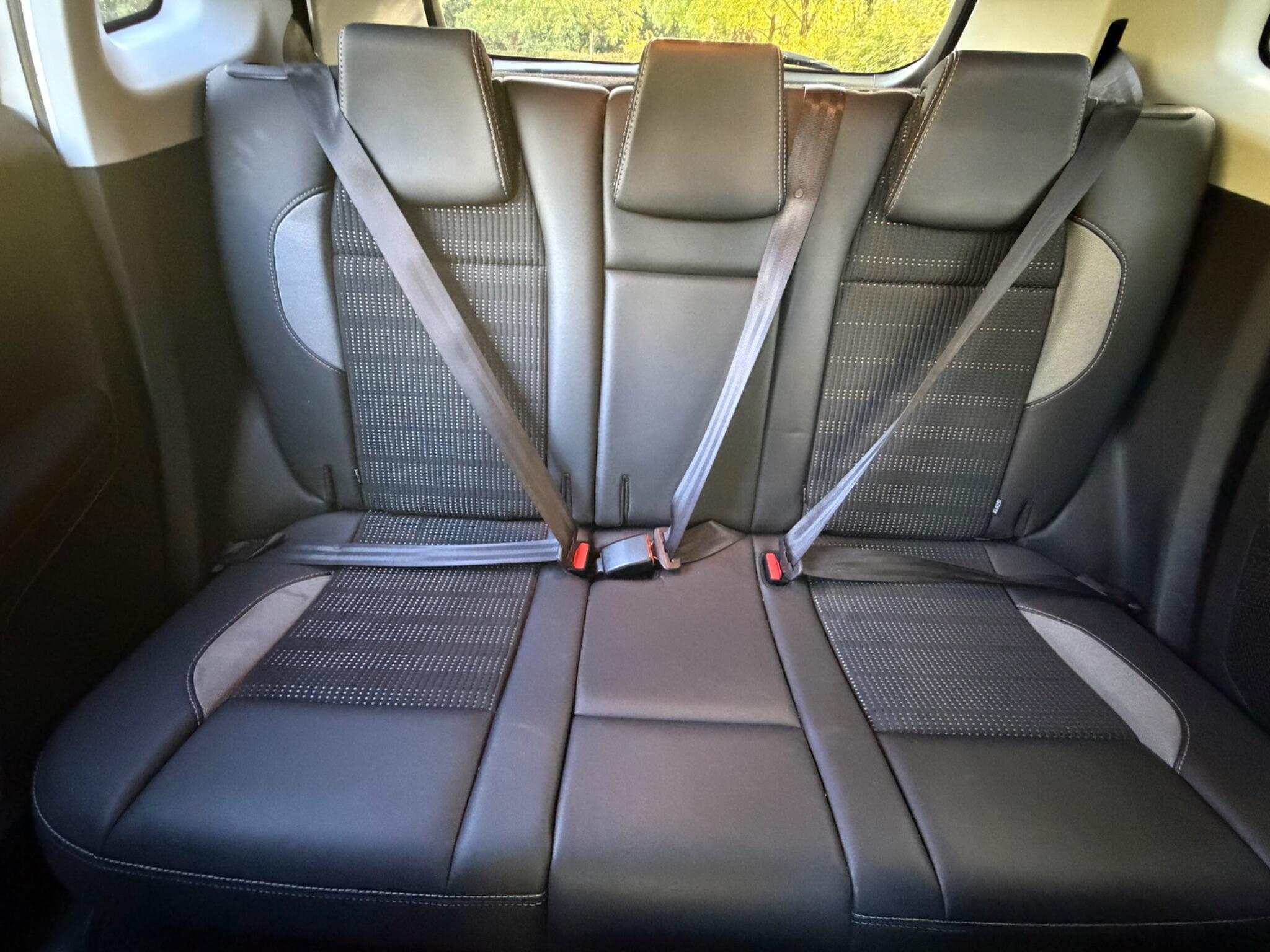 Peugeot 2008 view 44