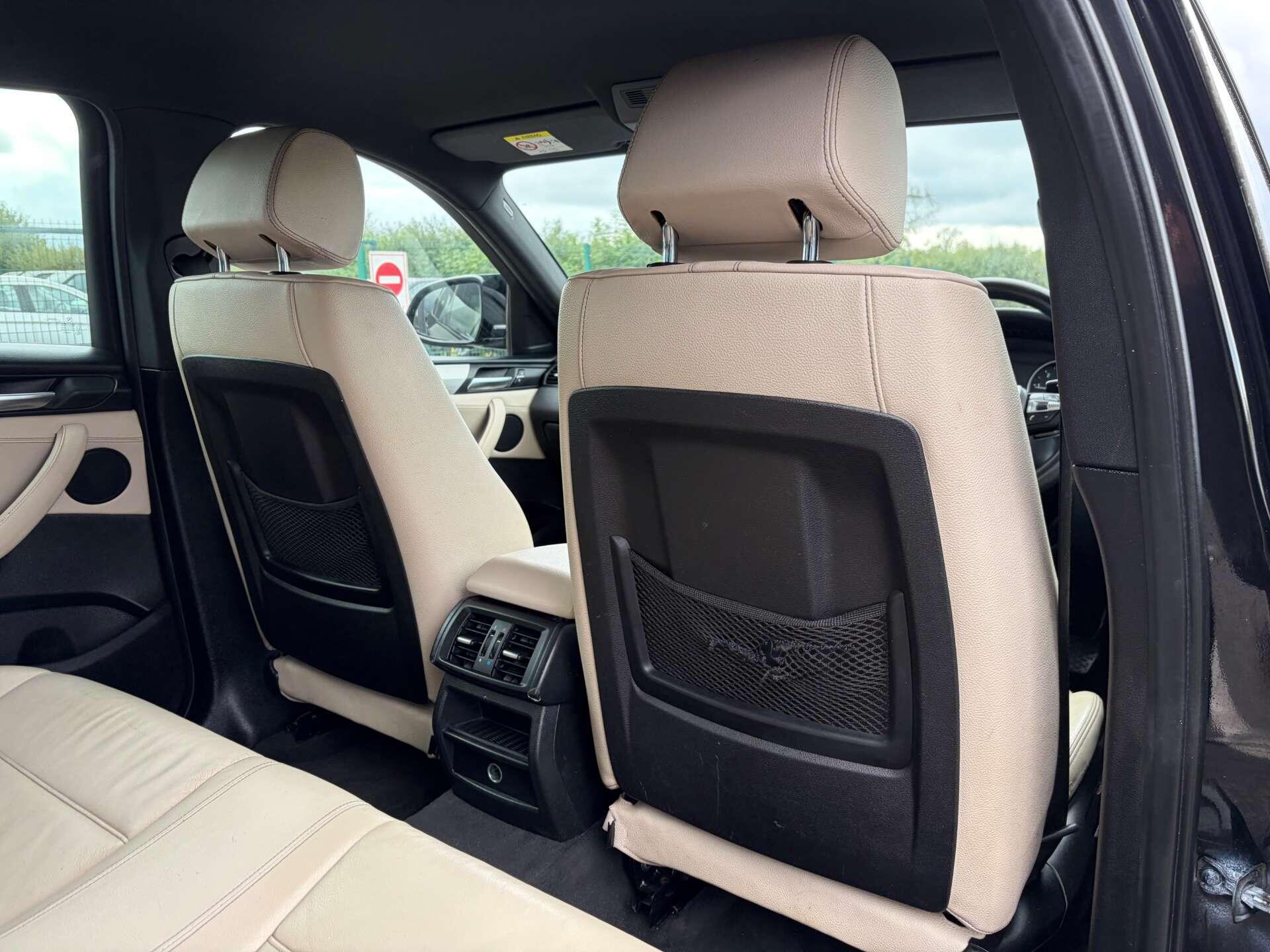 BMW X4 view 29