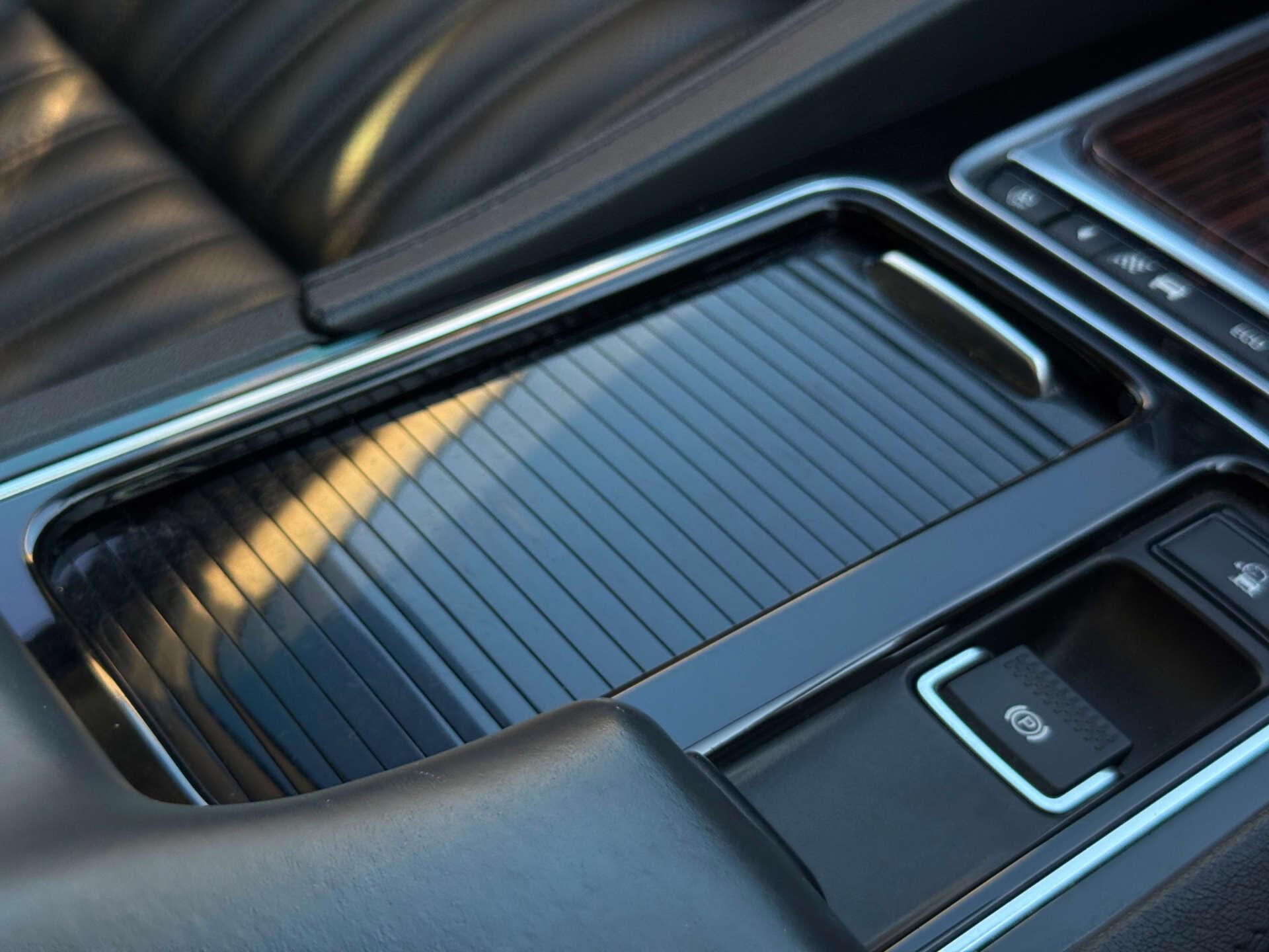 Jaguar F-Pace view 64