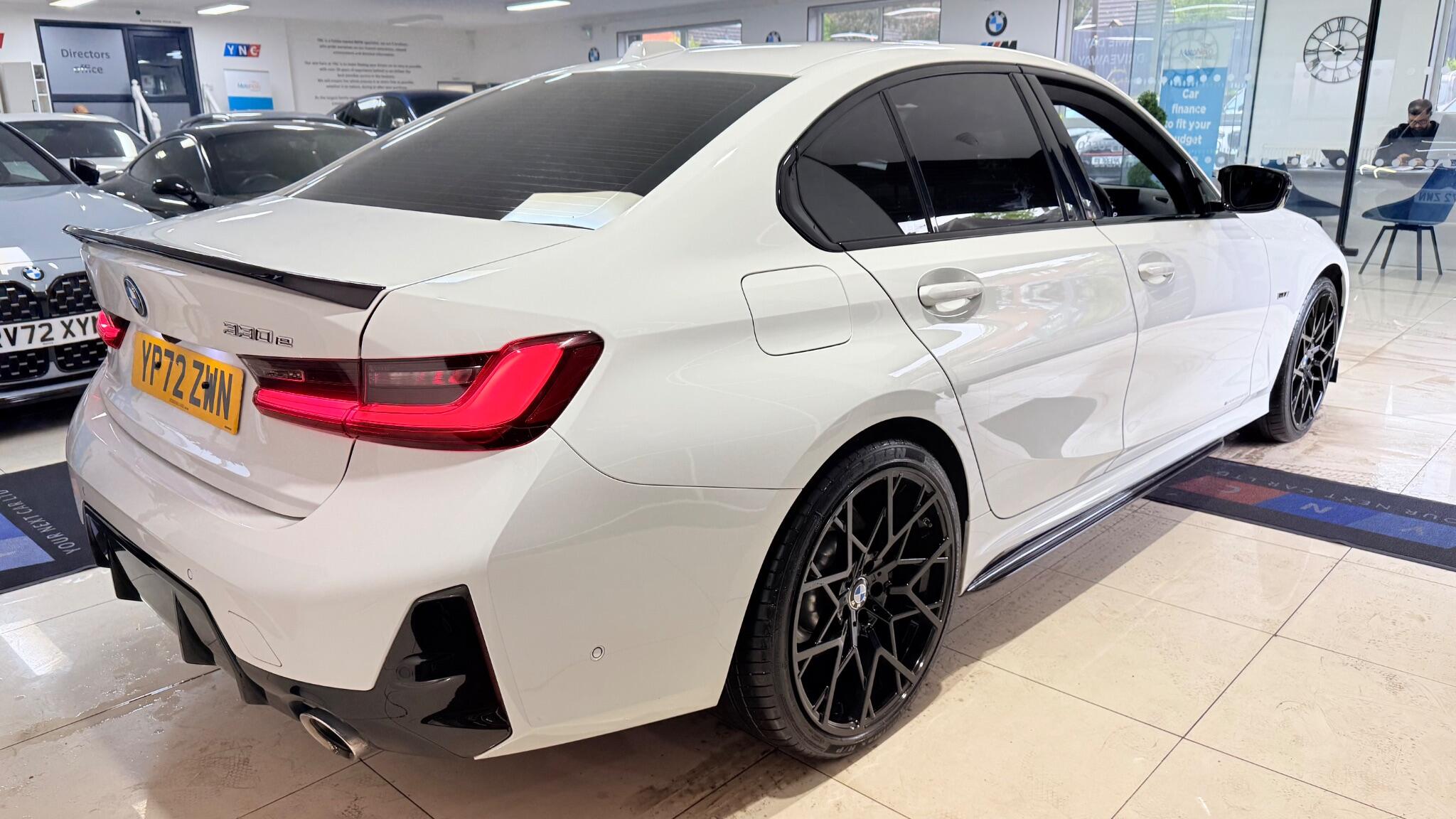 BMW 3 Series view 50