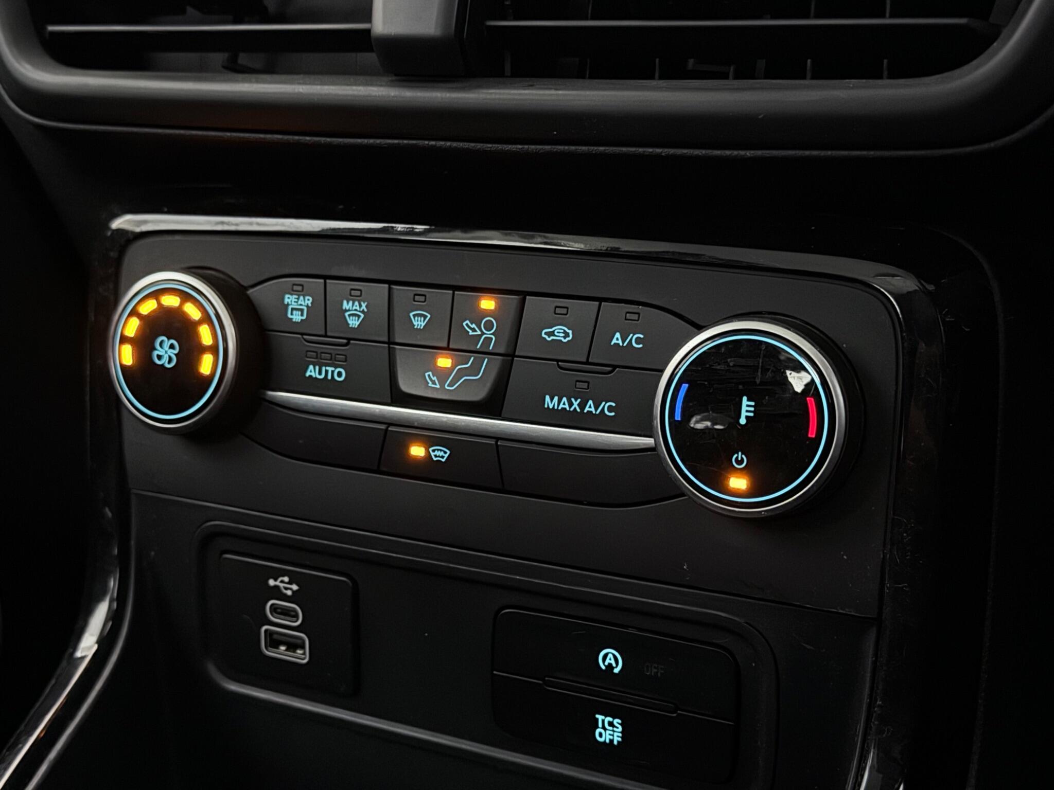 Ford Ecosport view 34