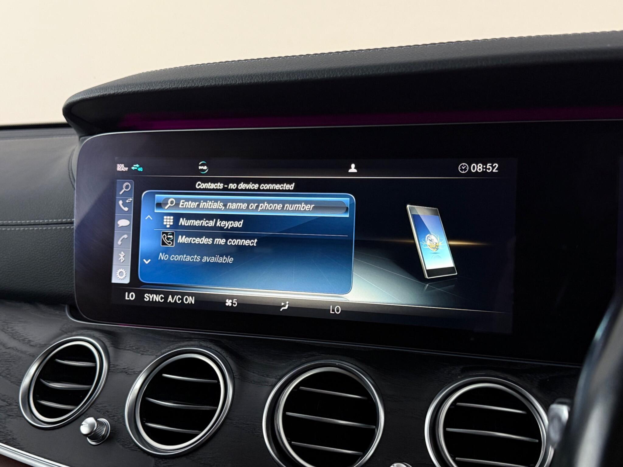 Mercedes-Benz E-Class view 28
